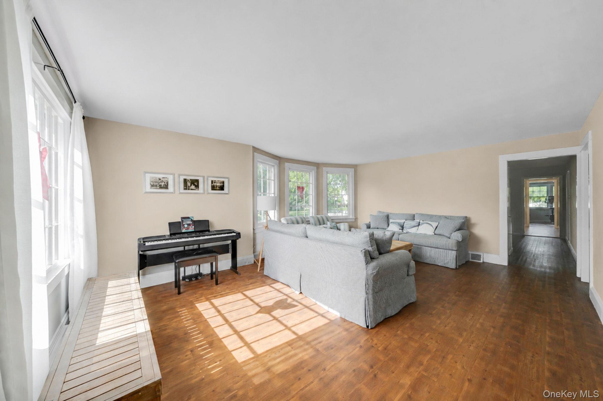 54 Division Avenue Property Photo 6