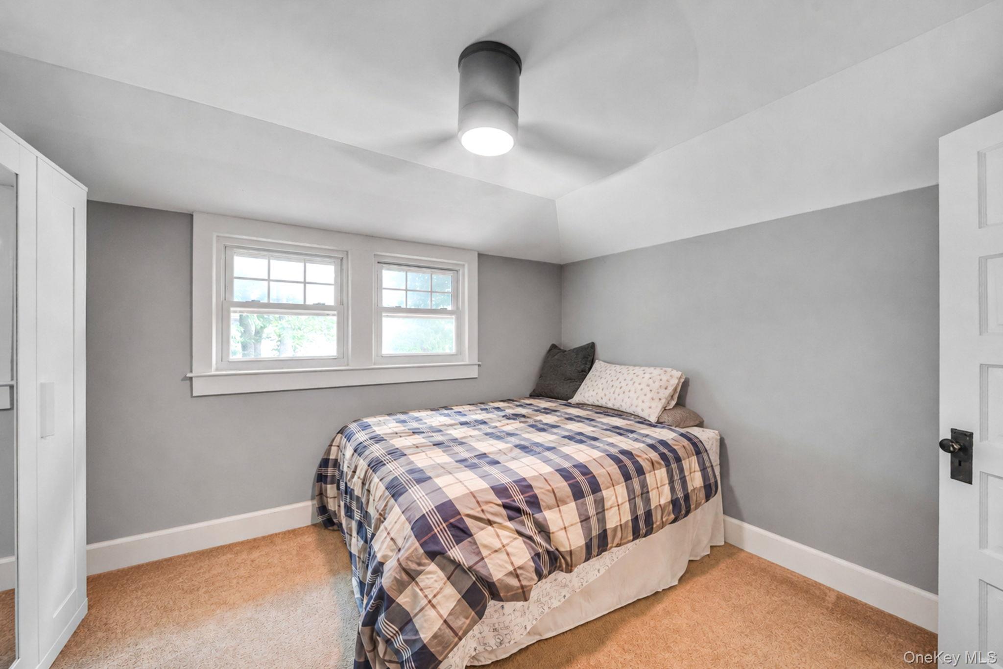 54 Division Avenue Property Photo 21
