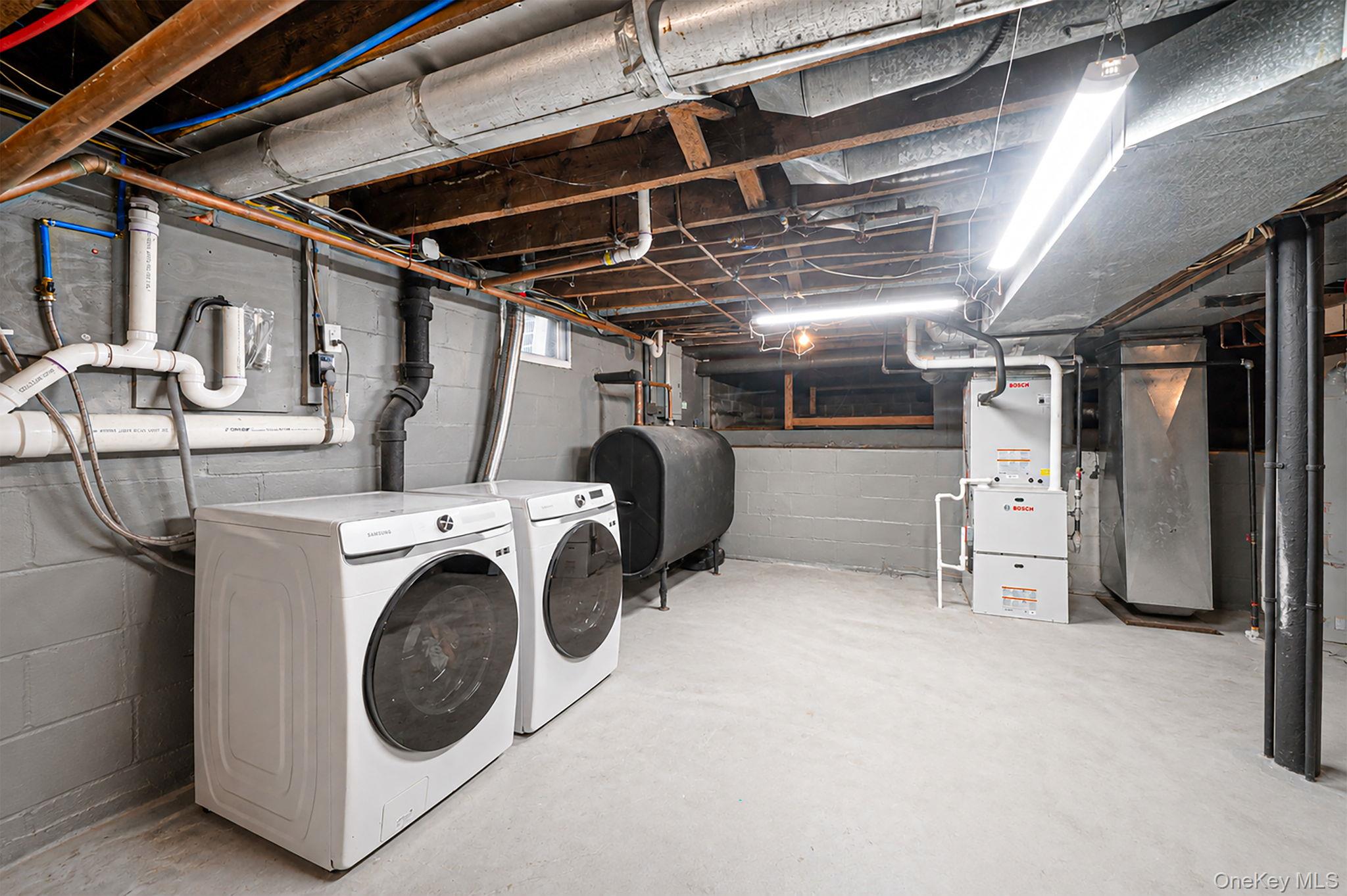 54 Division Avenue Property Photo 30