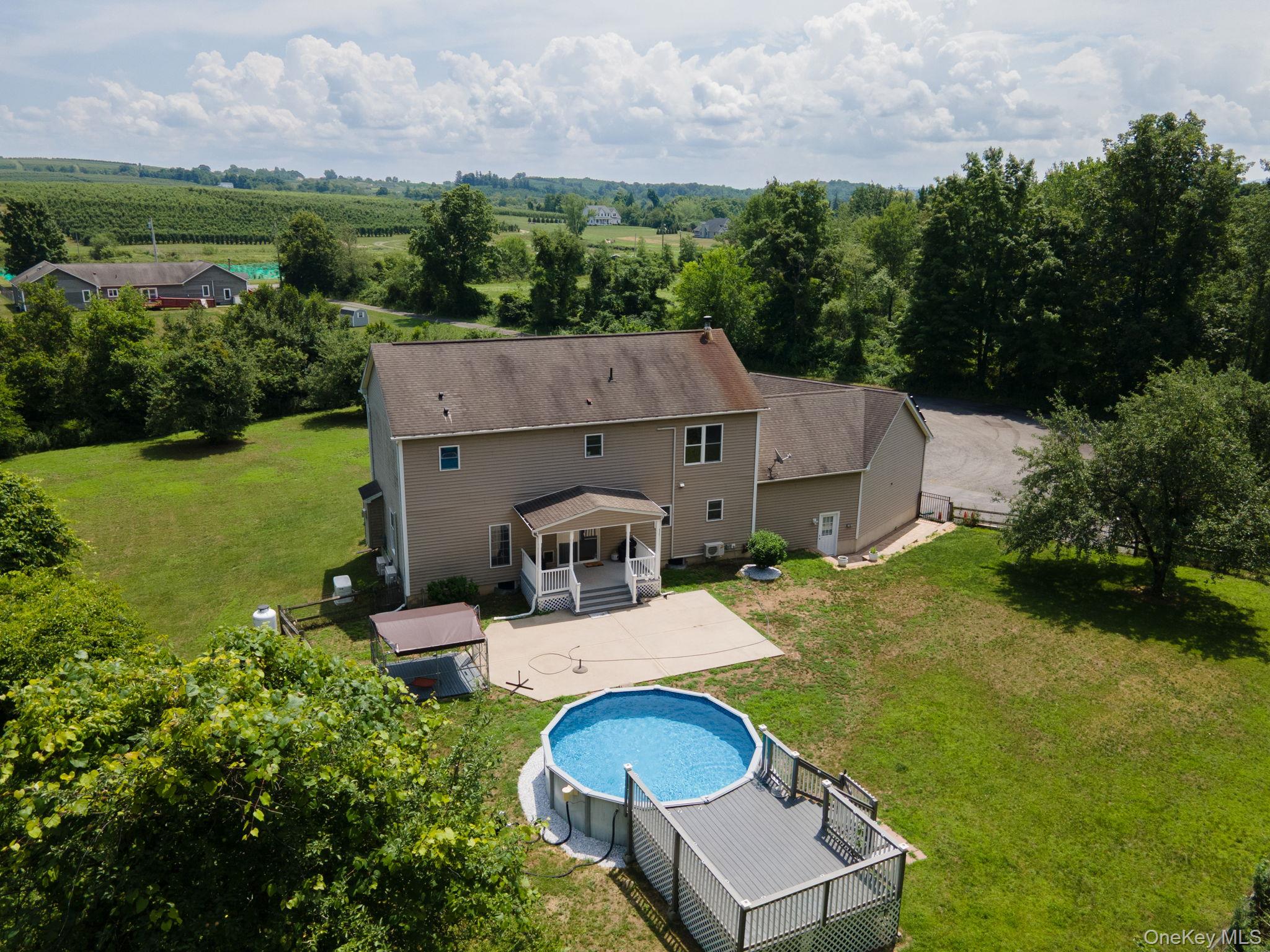 733 Lattintown Road Property Photo 45