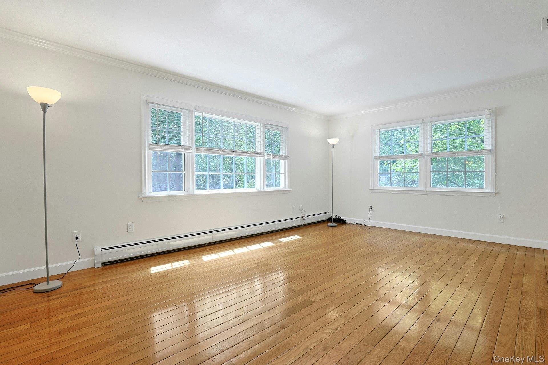 4 Flower Lane Property Photo 7