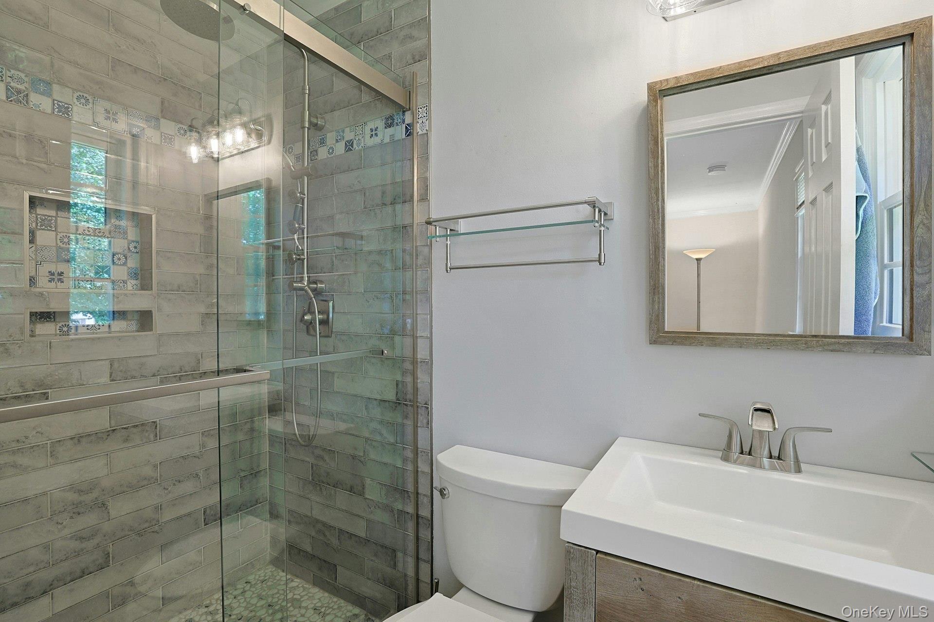 4 Flower Lane Property Photo 20