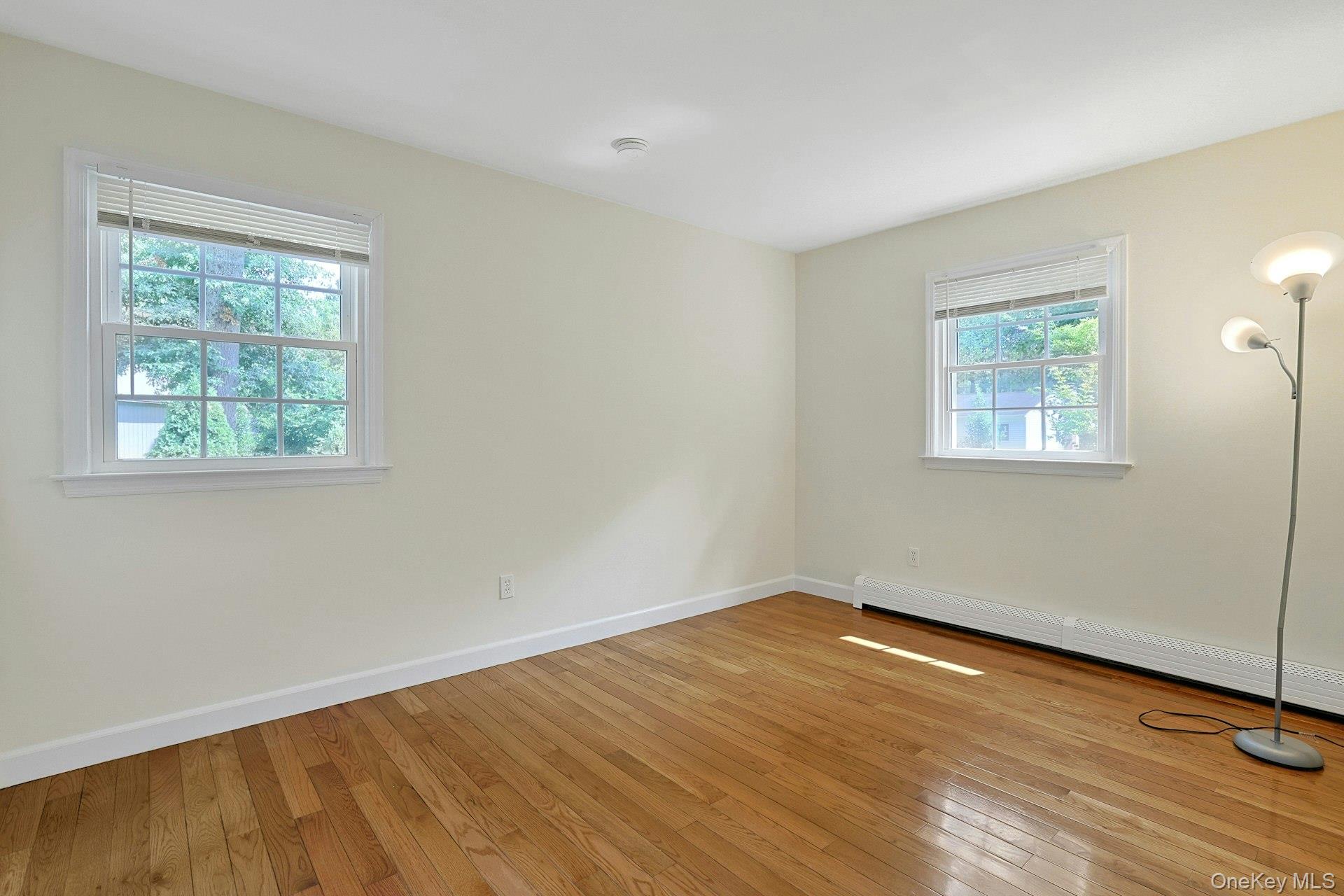 4 Flower Lane Property Photo 23
