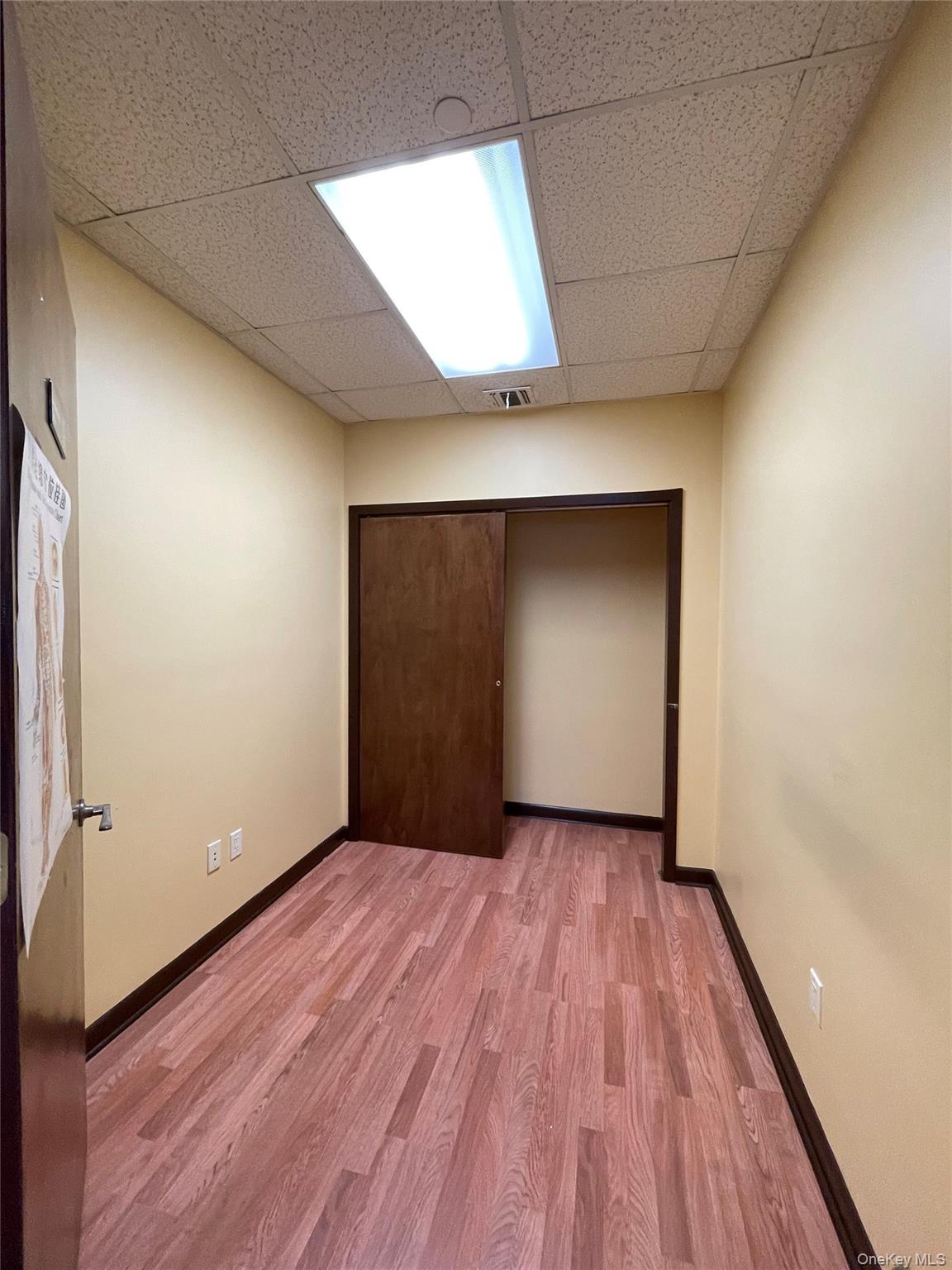 288 Hempstead Avenue Property Photo 9