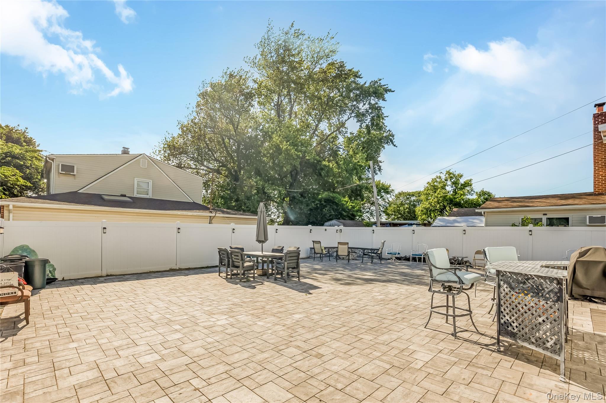 65 Club Lane Property Photo 19