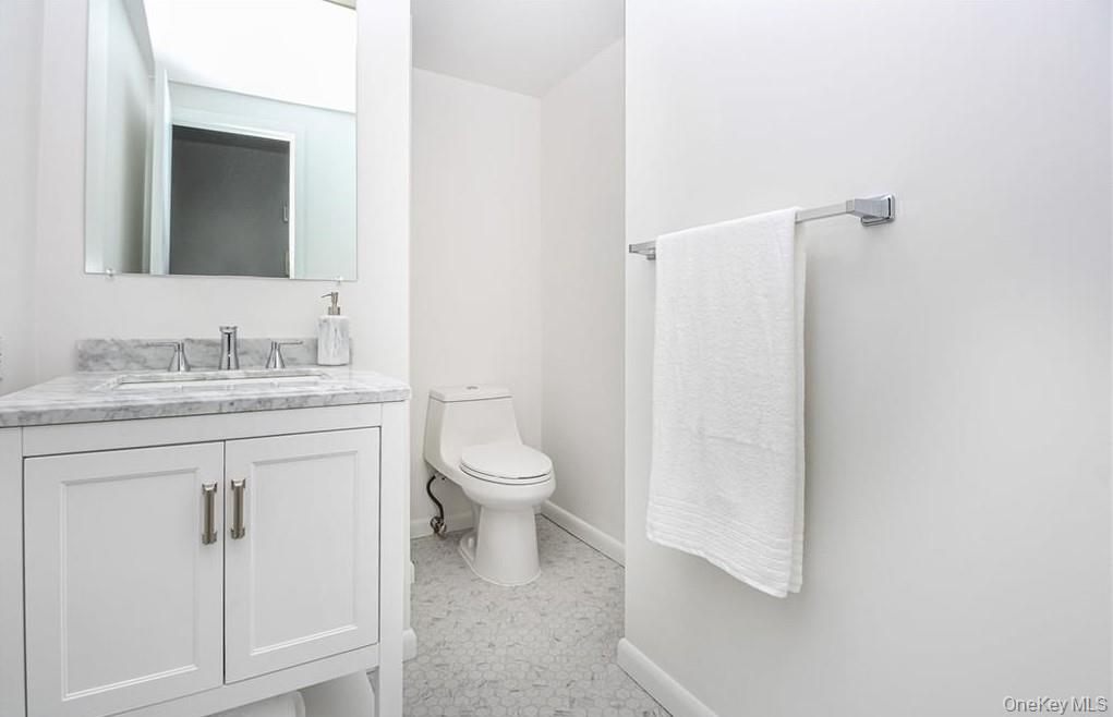 10 Cottage Place 11e Property Photo 20