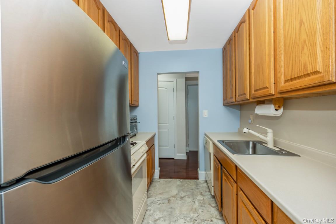 596 Broadway 15a Property Photo 9