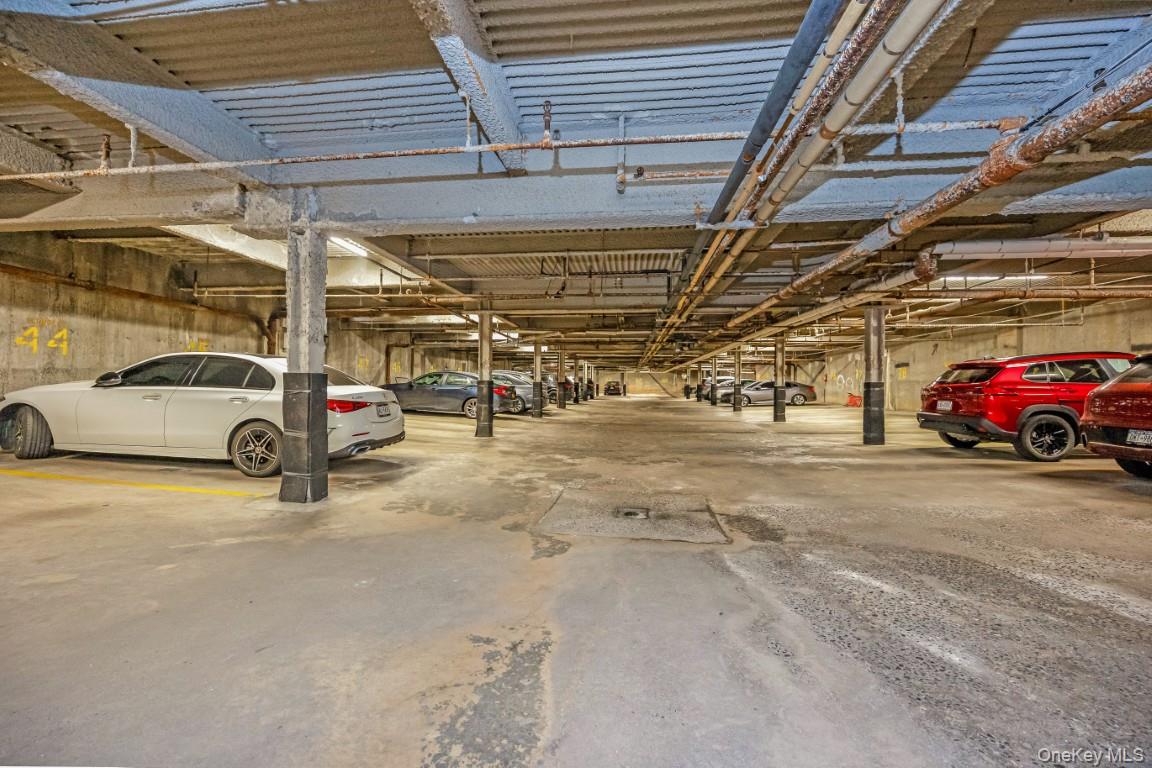 596 Broadway 15a Property Photo 17
