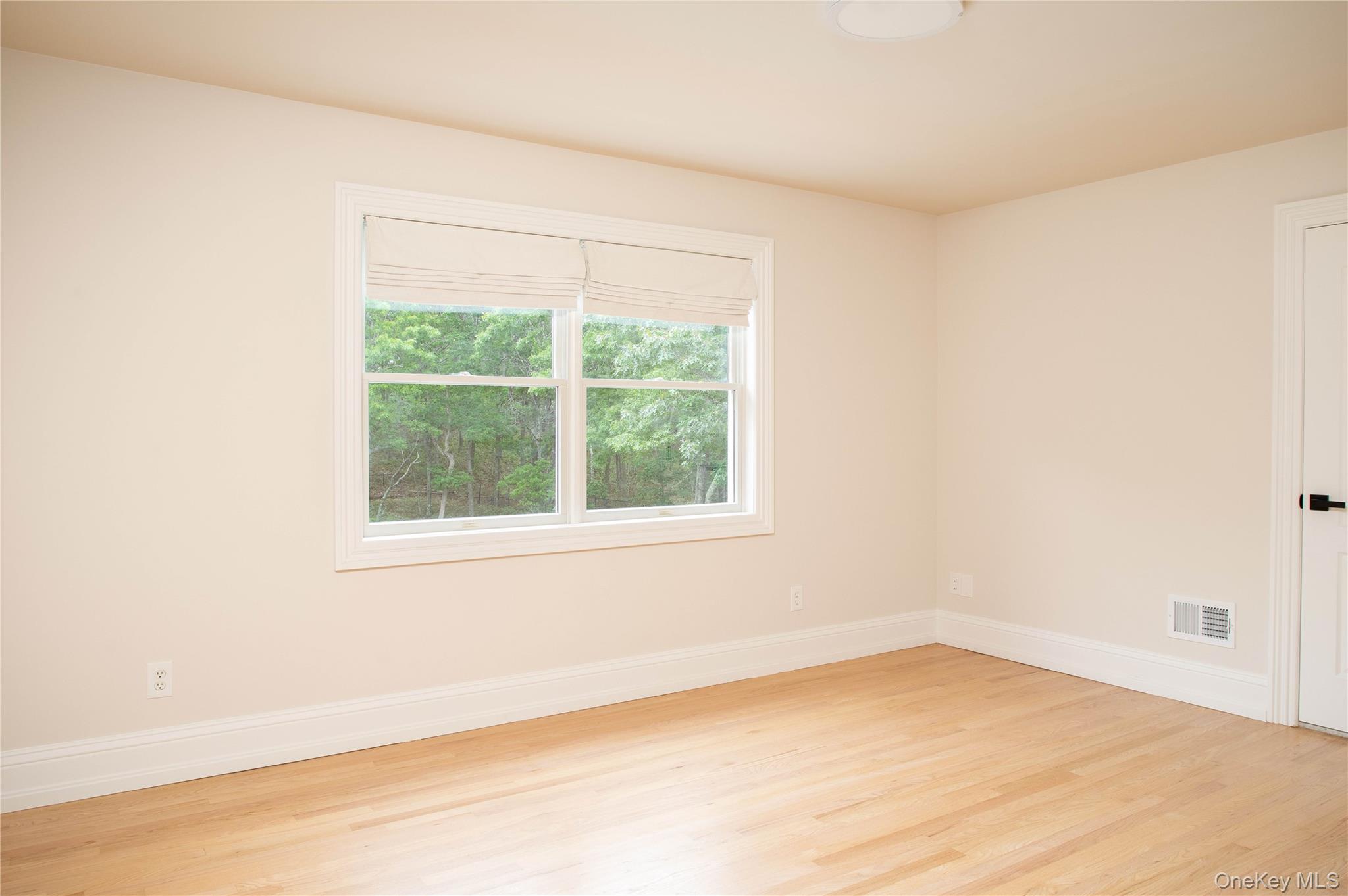 1999 Deerfield Road Property Photo 30