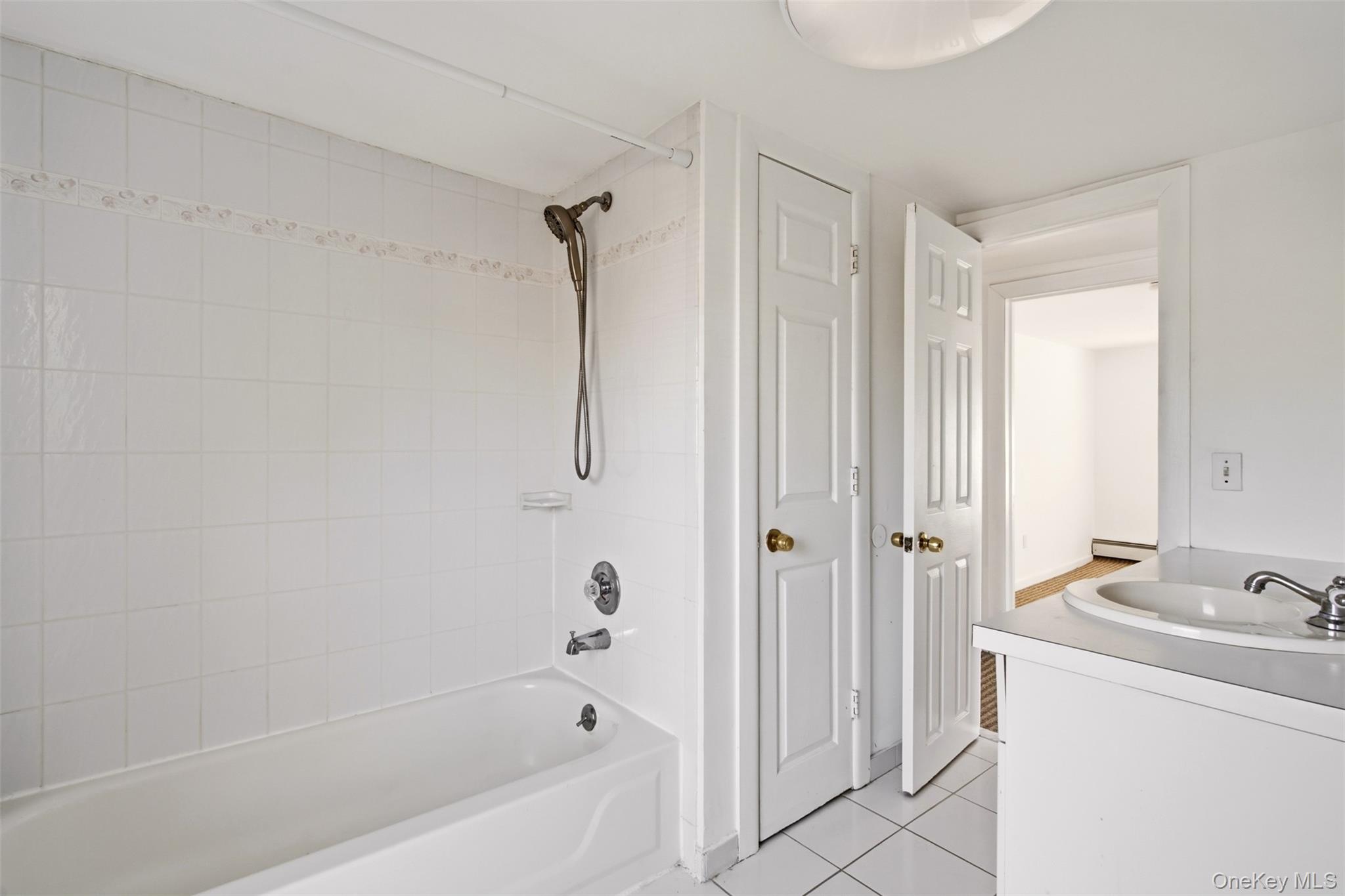 237 Fulton Street Property Photo 18