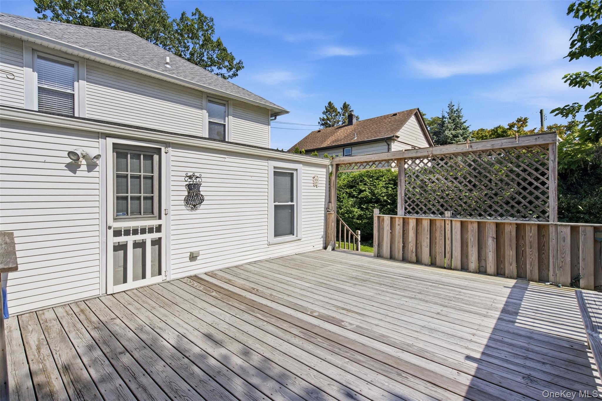 237 Fulton Street Property Photo 21