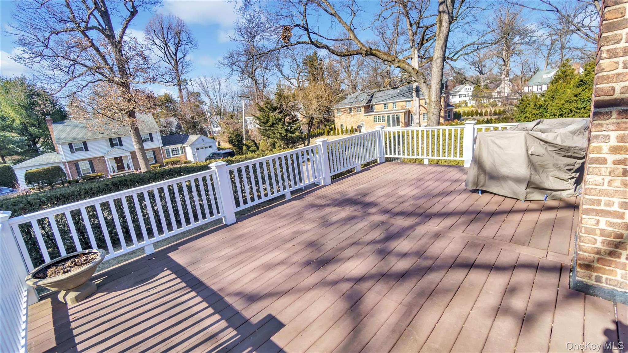 21 Bayview Avenue Property Photo 19