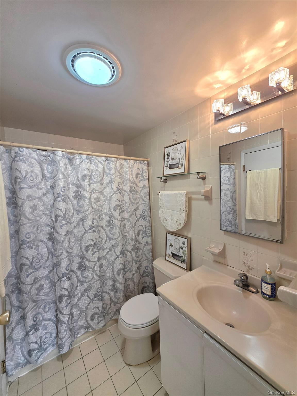 667 Plaza Avenue Property Photo 11