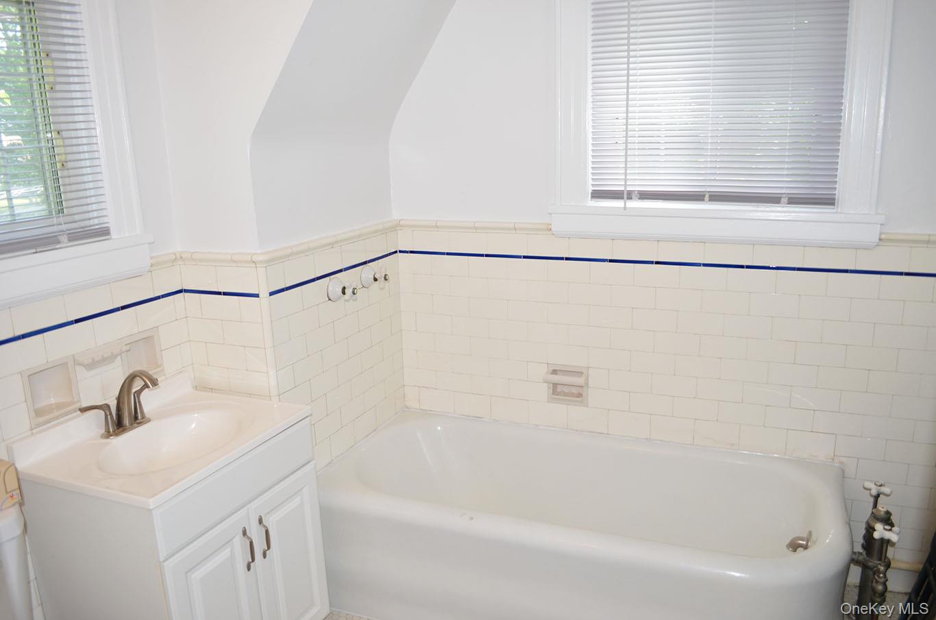 53 Ogden Avenue Property Photo 12