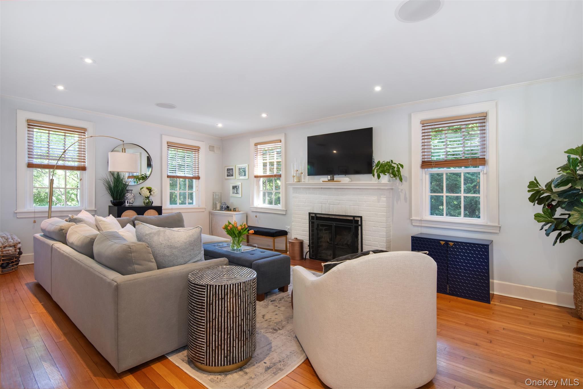 19 Bayberry Street Property Photo 6