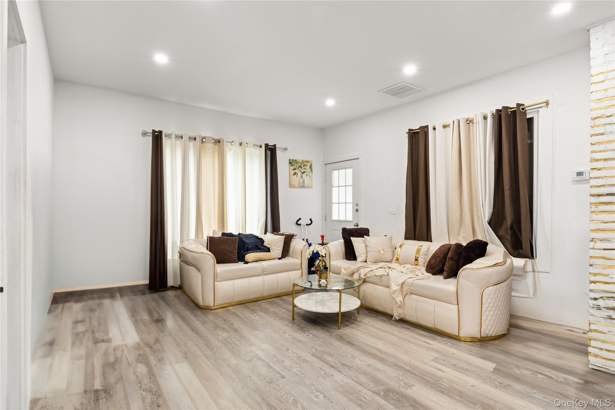 27 Prince Street Property Photo 4