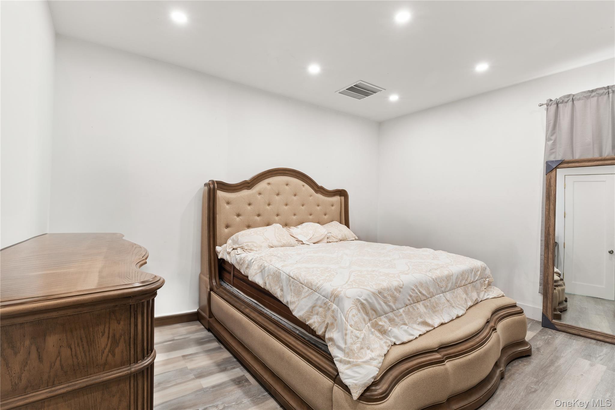 27 Prince Street Property Photo 6