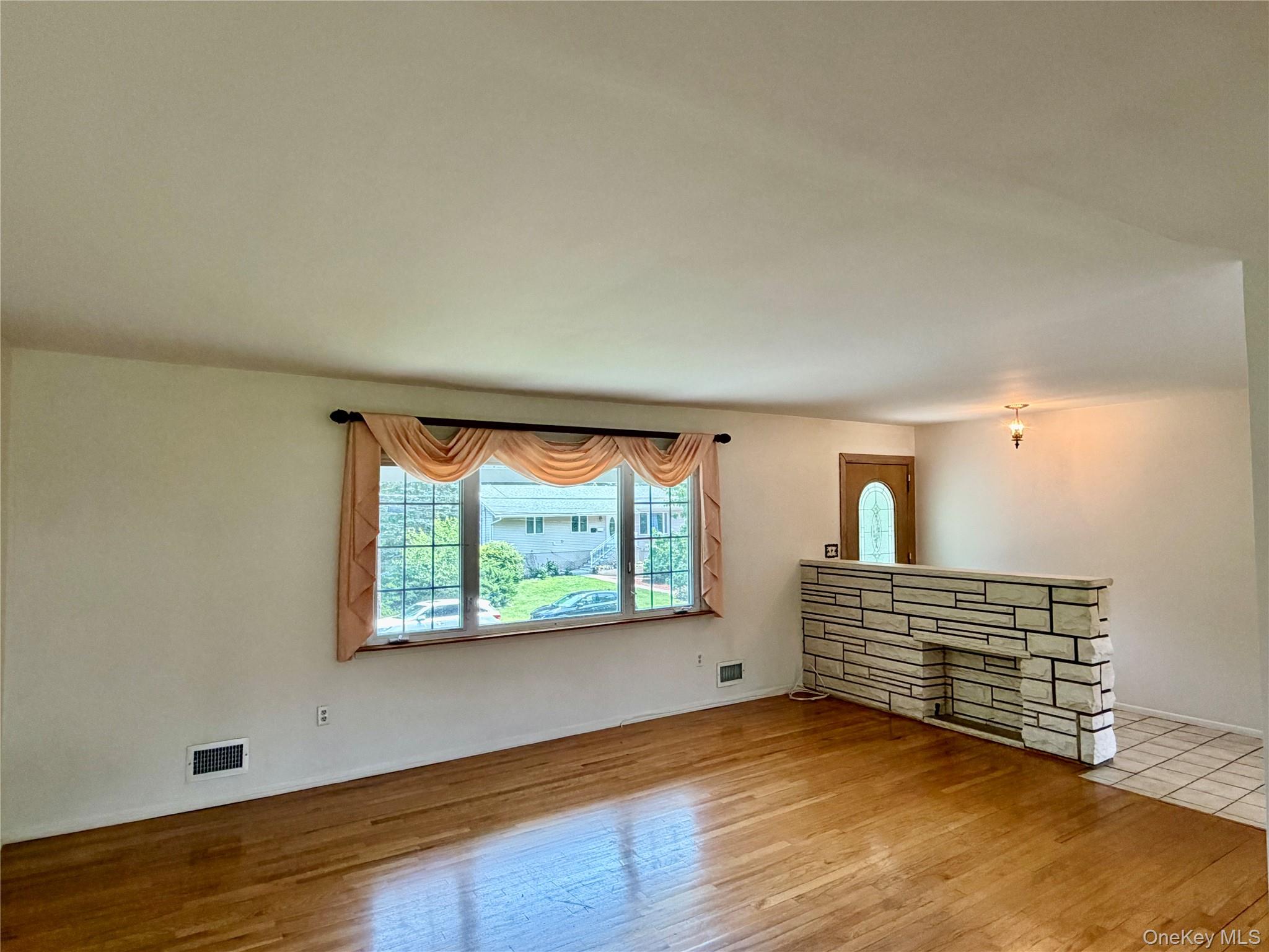 16 Sparkill Avenue Property Photo 5
