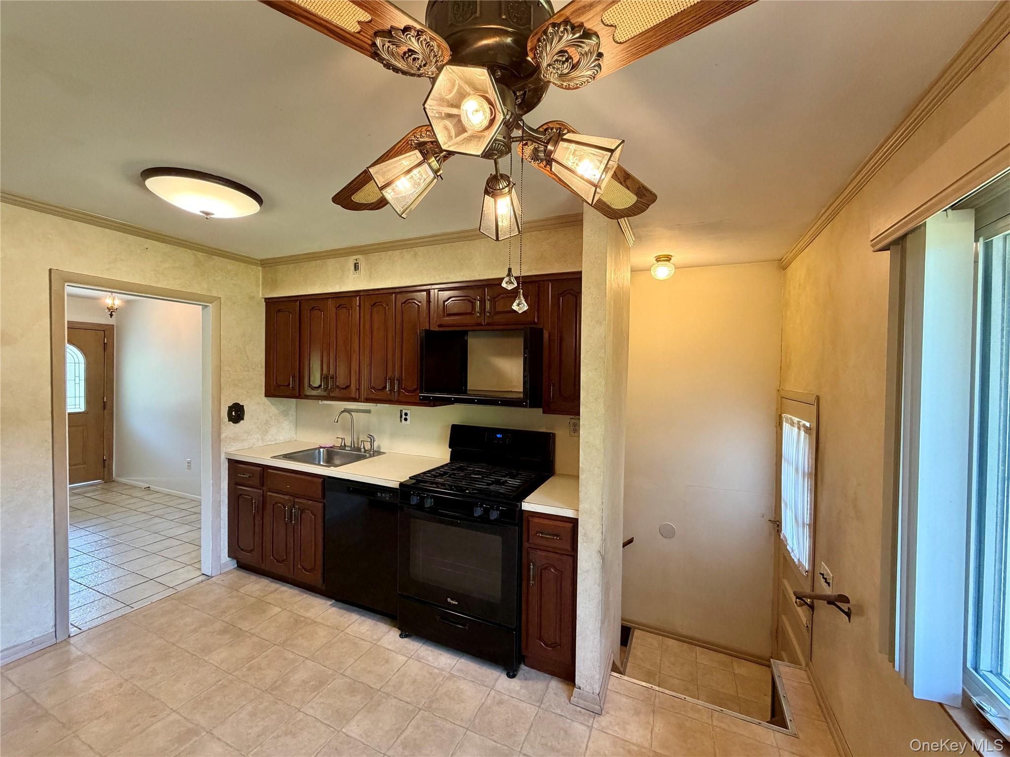 16 Sparkill Avenue Property Photo 7
