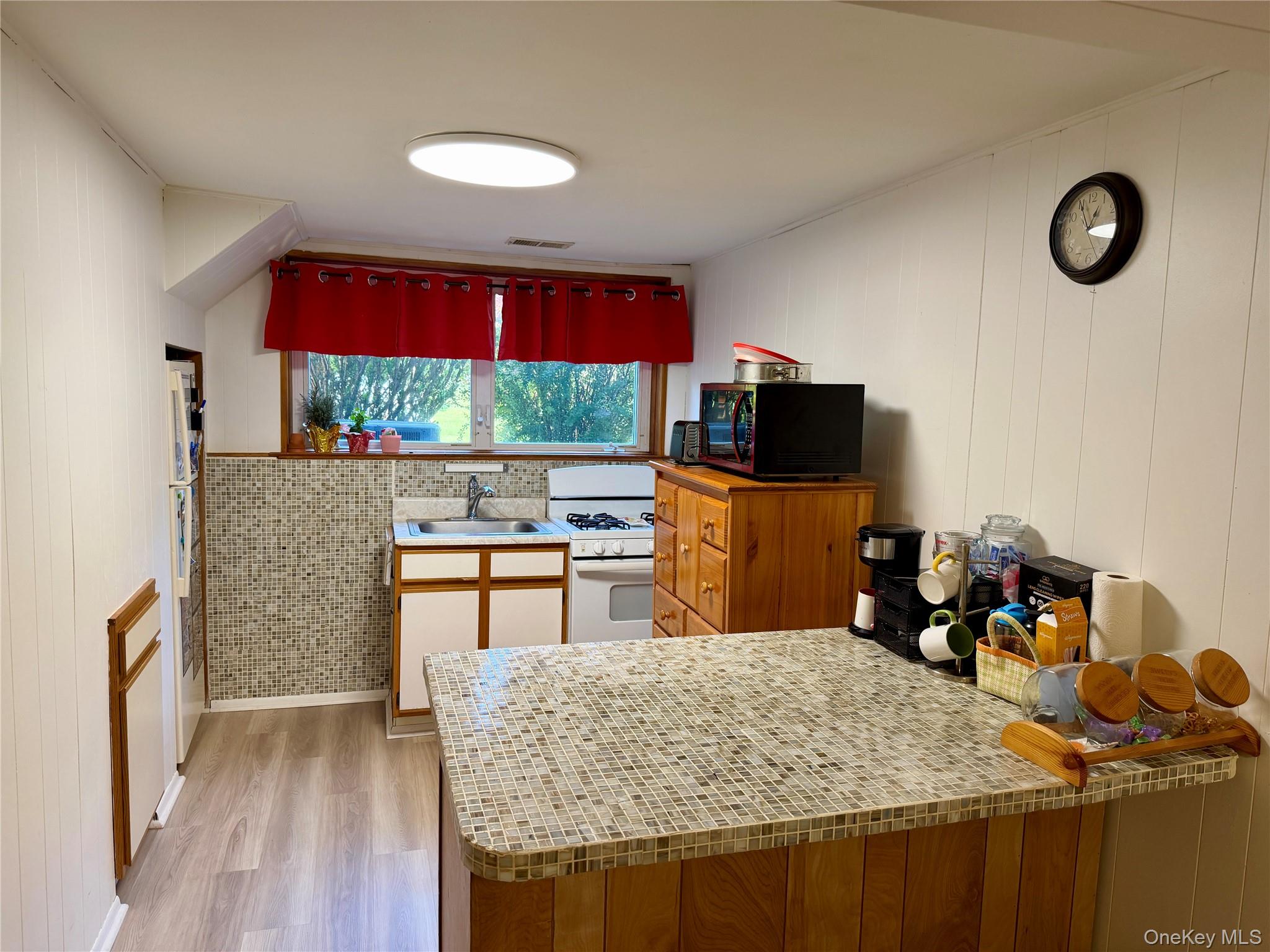 16 Sparkill Avenue Property Photo 14