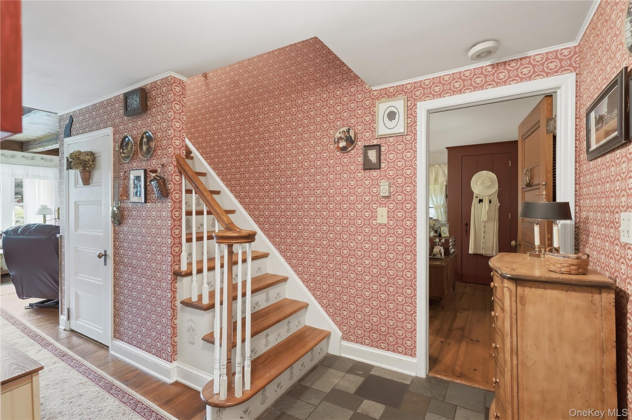 2 Maple Lane Property Photo 11