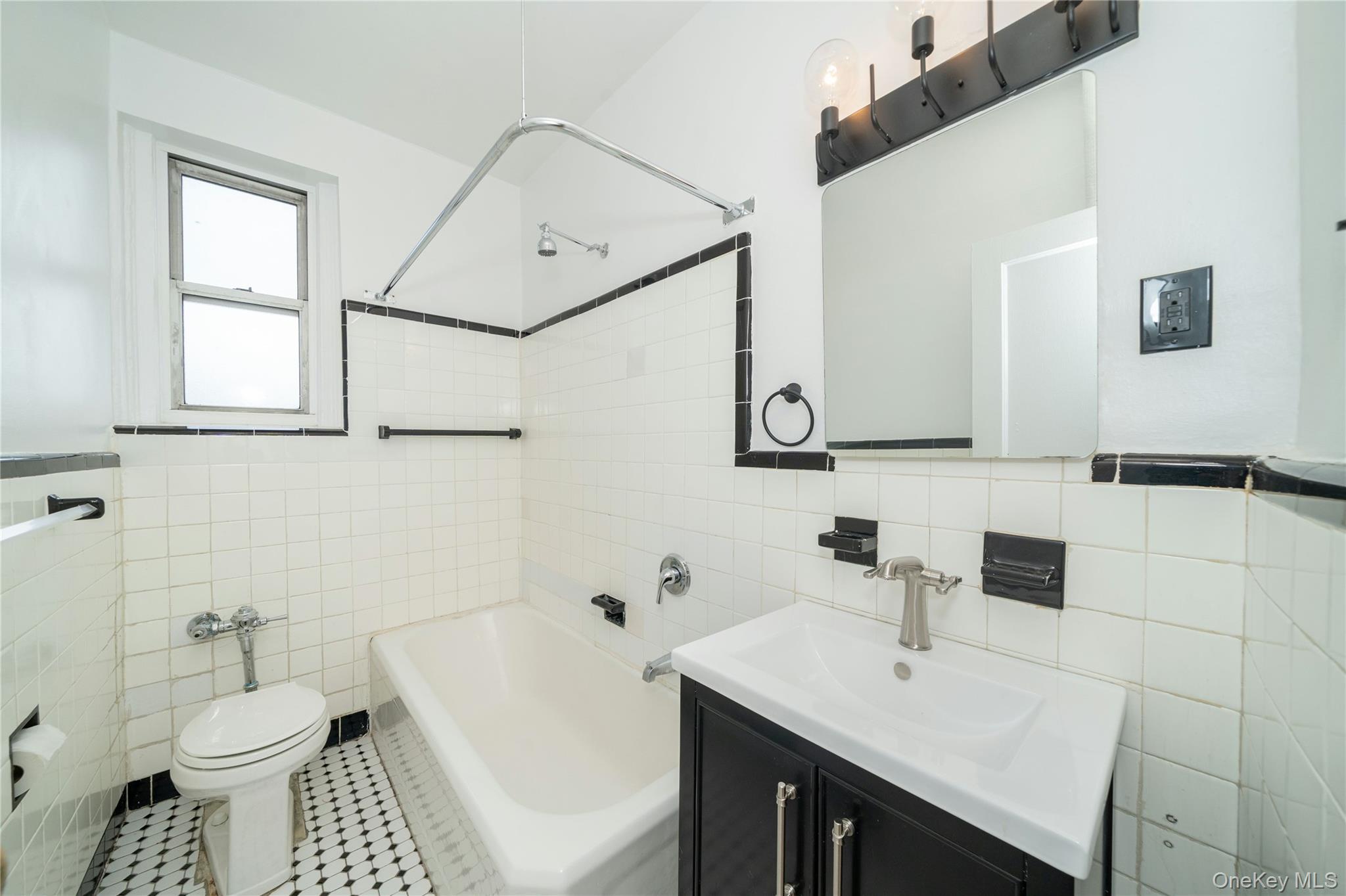 511 W 232nd Street E66 Property Photo 17