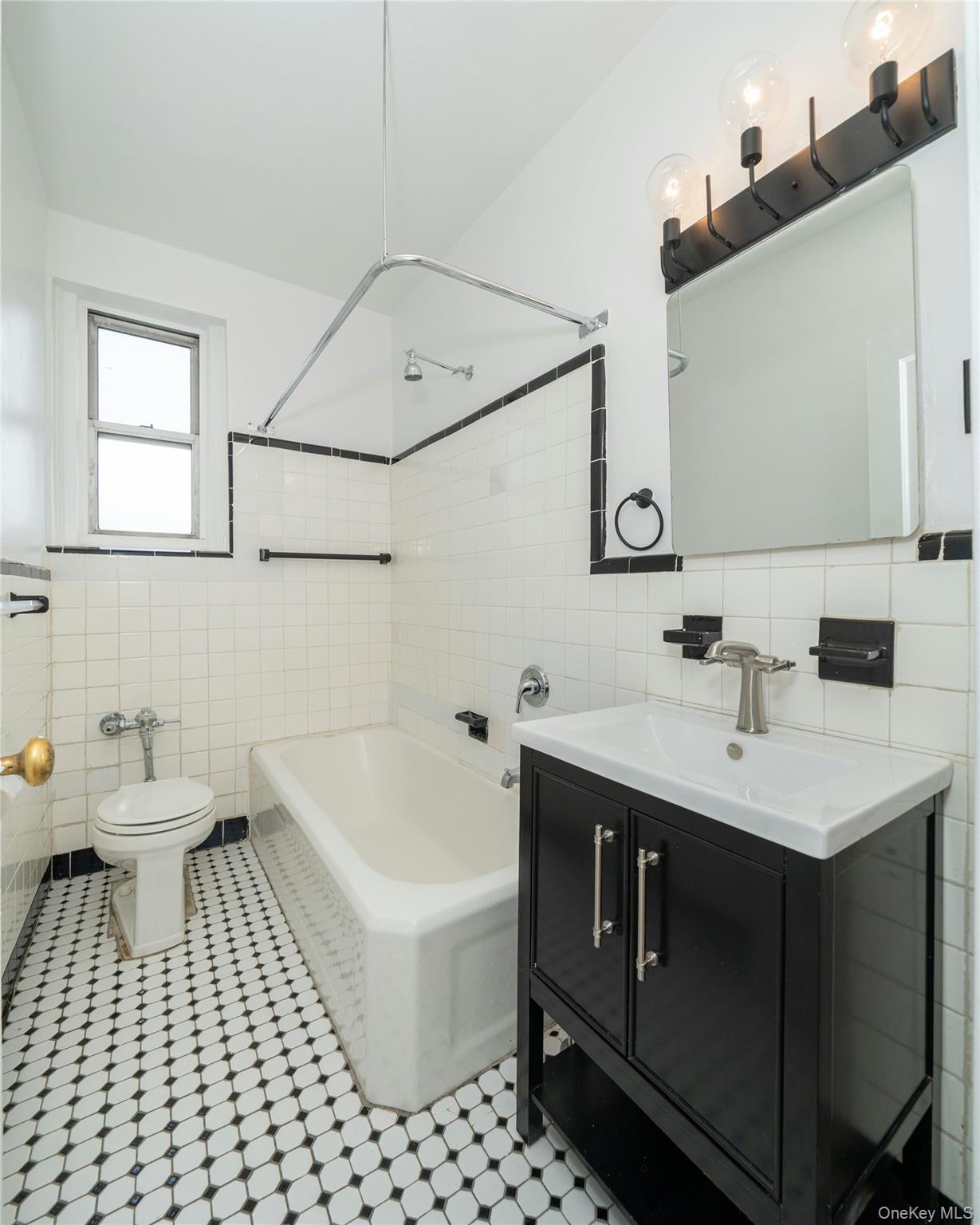 511 W 232nd Street E66 Property Photo 18