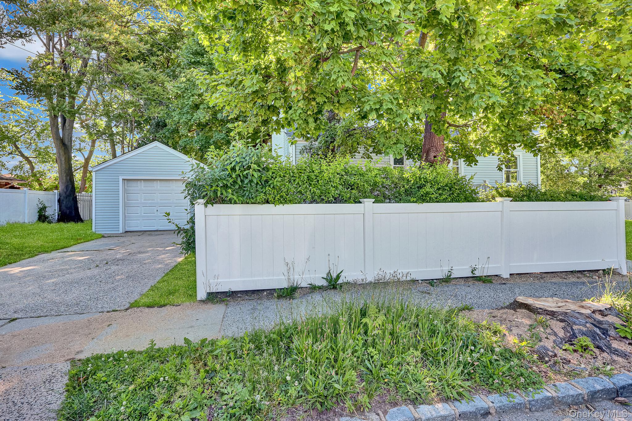 863 Prospect Avenue Property Photo 29