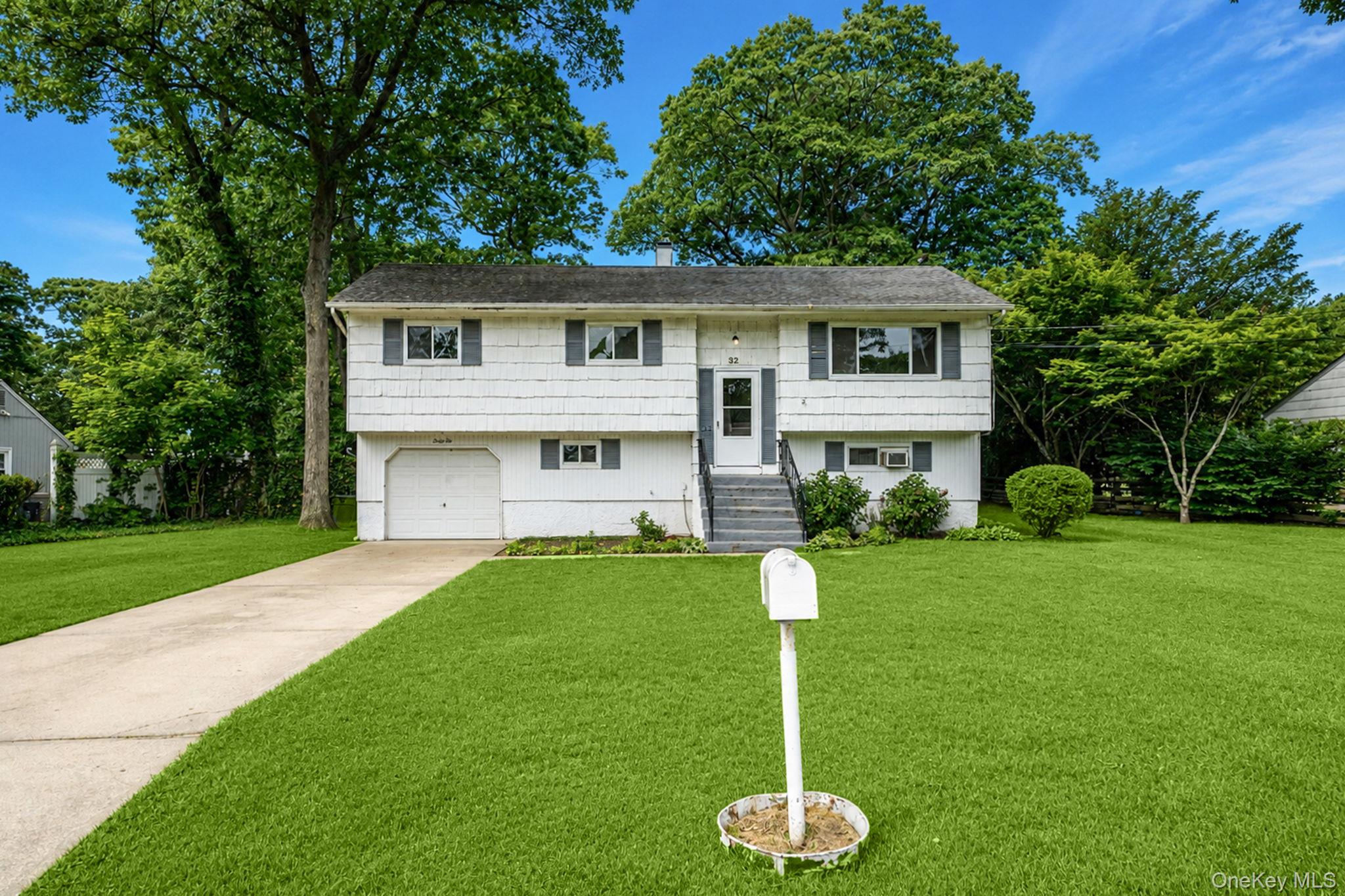 32 Vautrin Avenue Property Photo 1