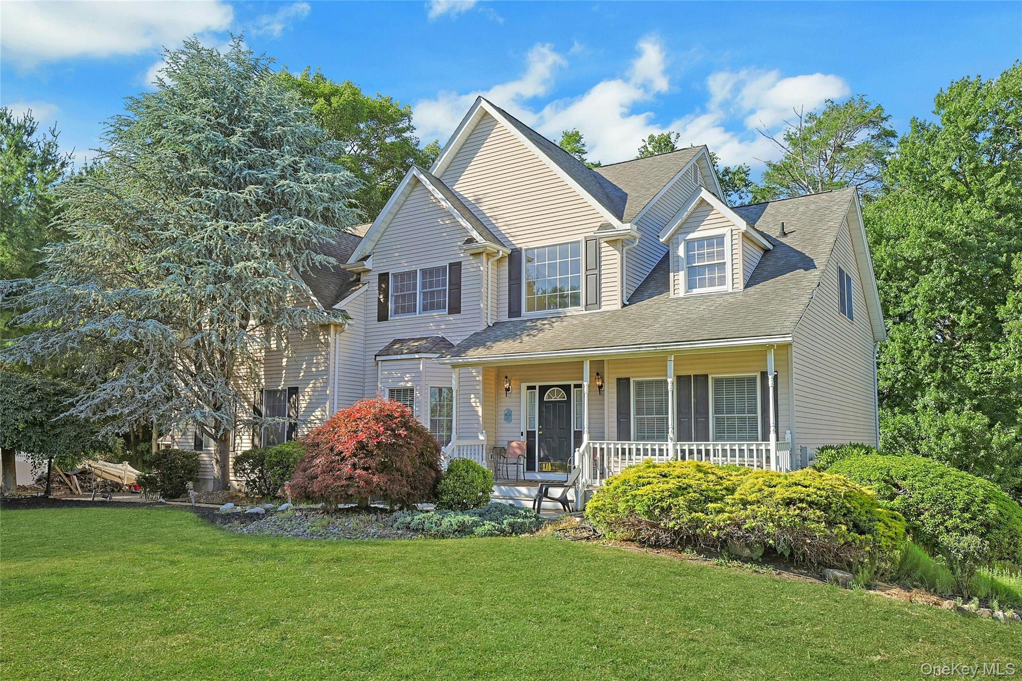 6 Anton Court Property Photo 1