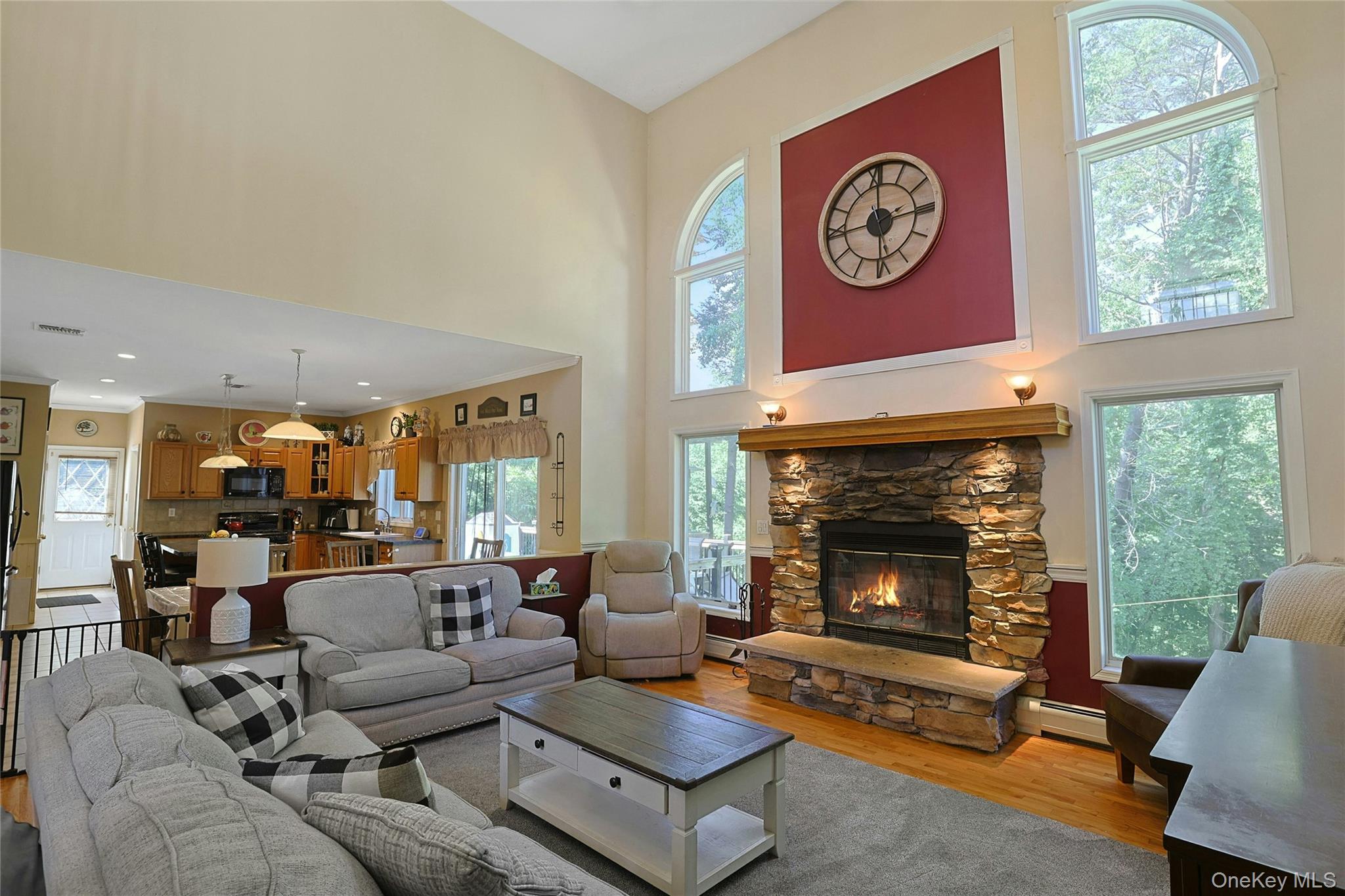 6 Anton Court Property Photo 22