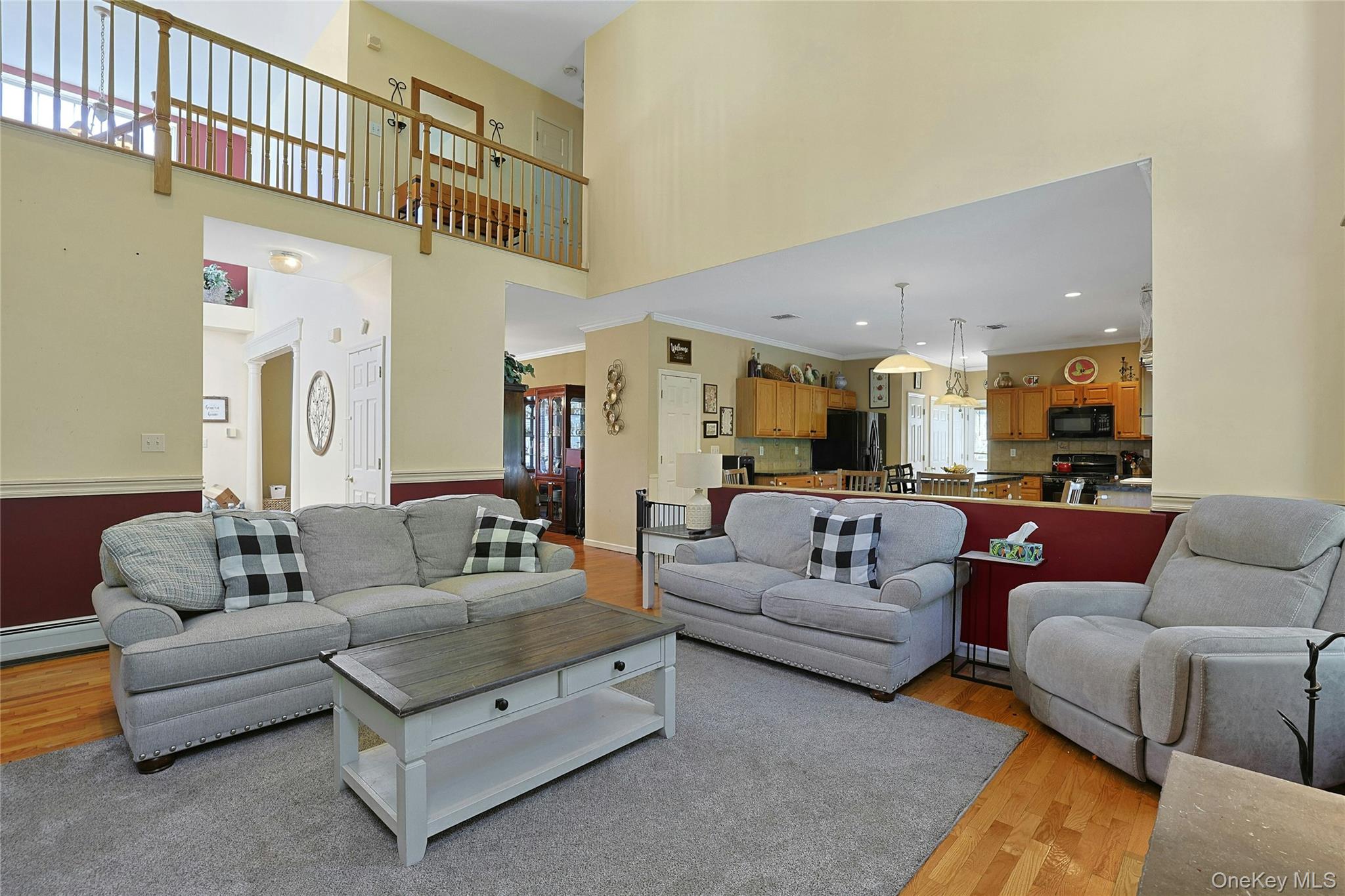 6 Anton Court Property Photo 23