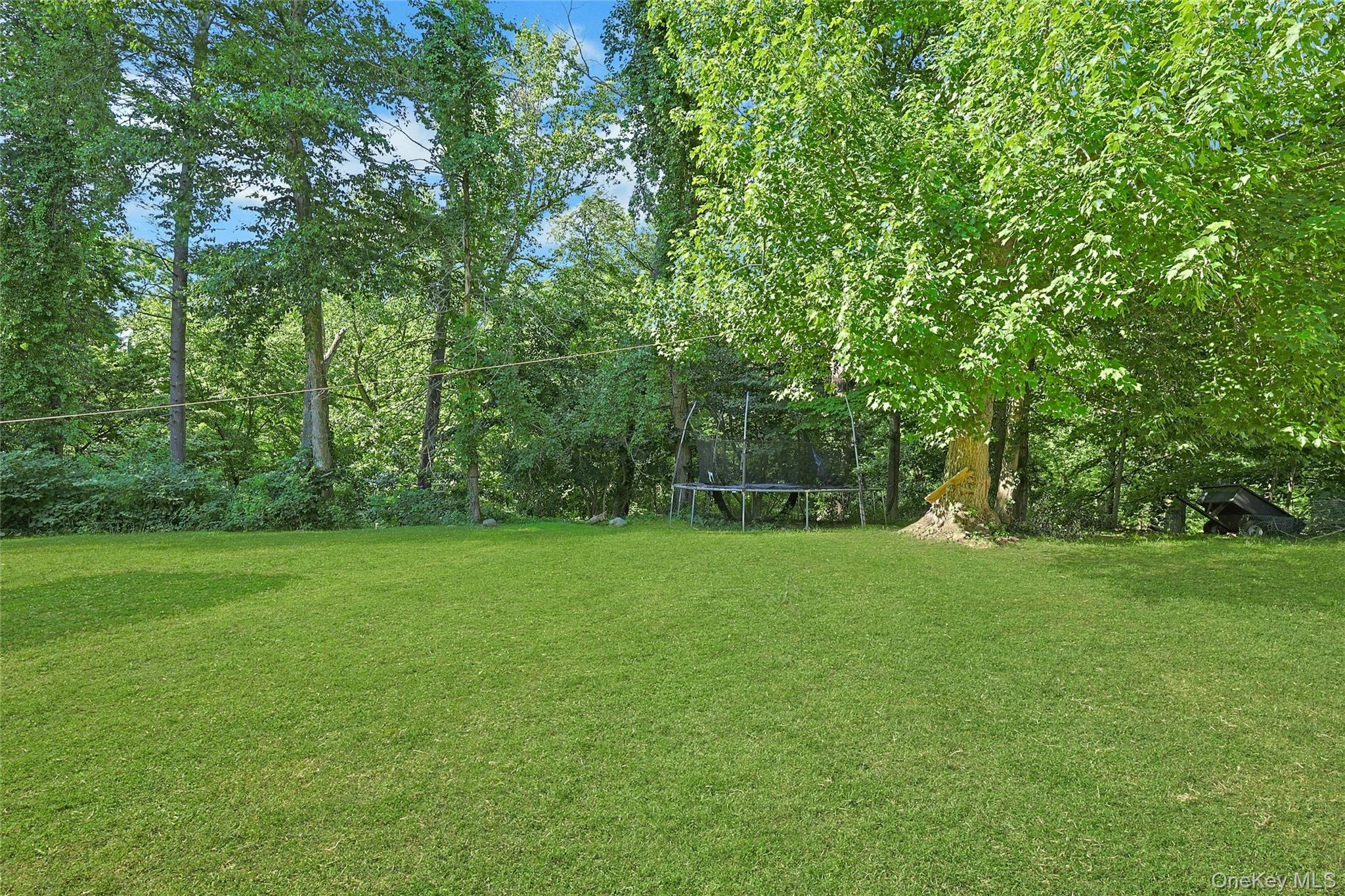 6 Anton Court Property Photo 42