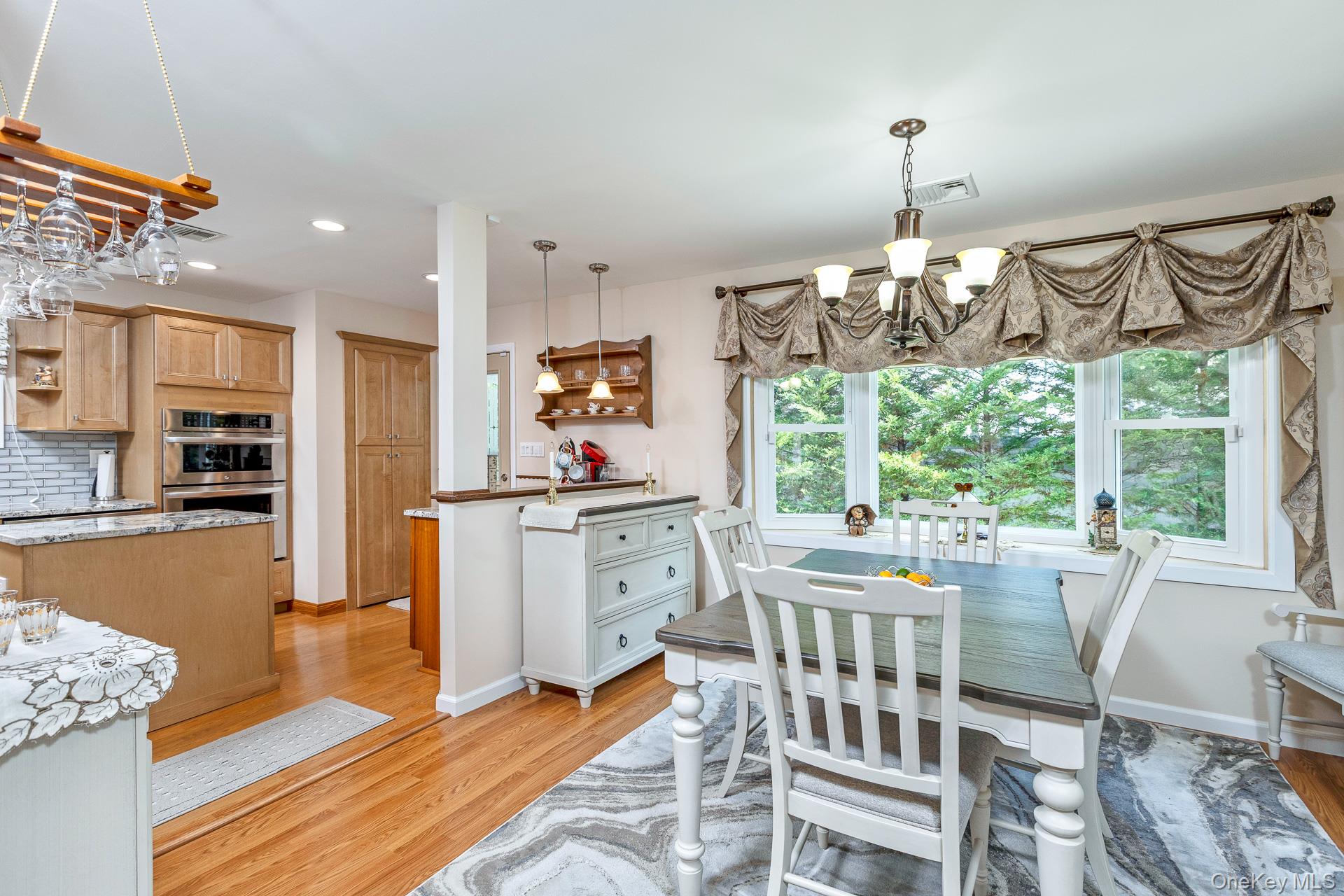 276 Parkway Drive Property Photo 12