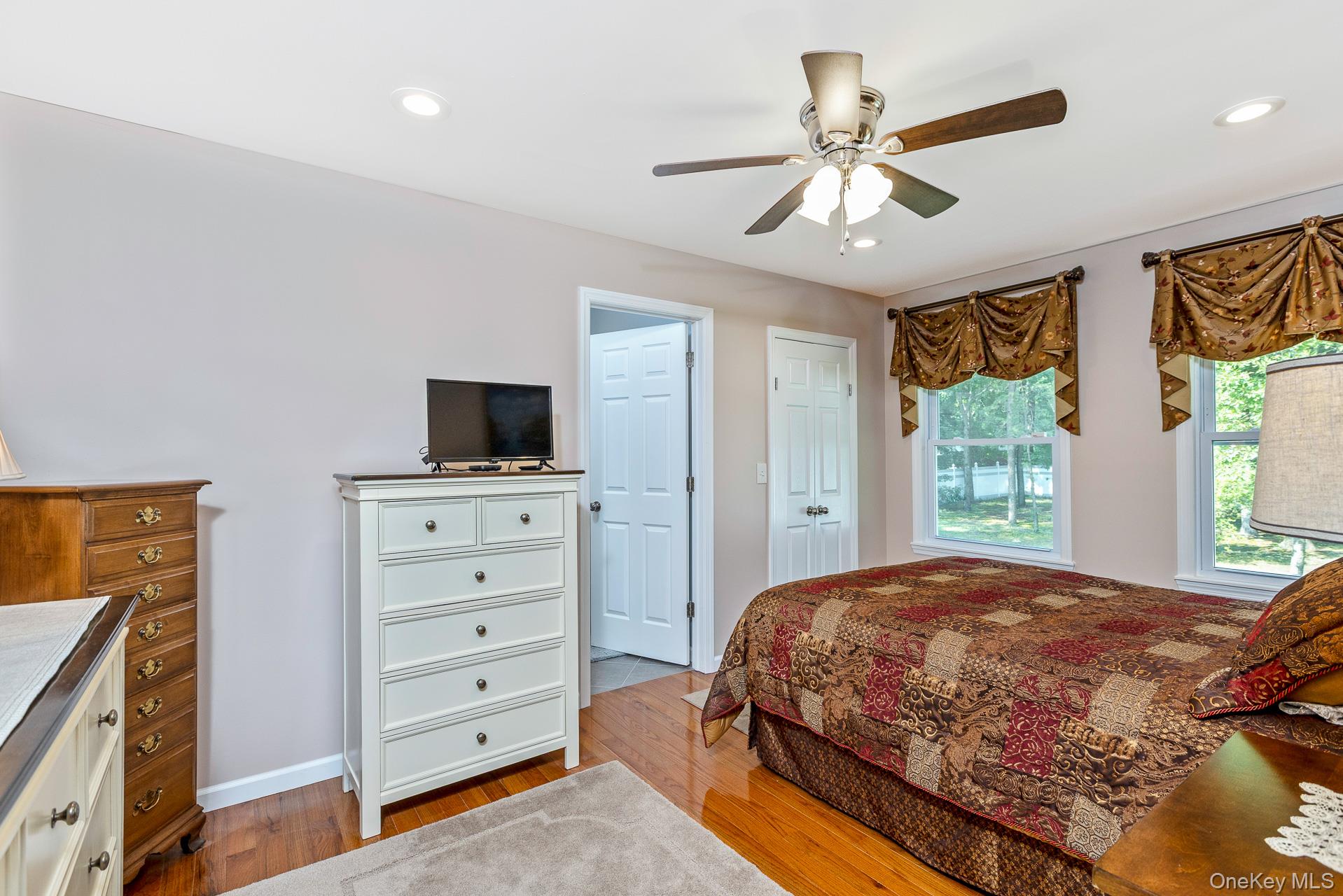 276 Parkway Drive Property Photo 20