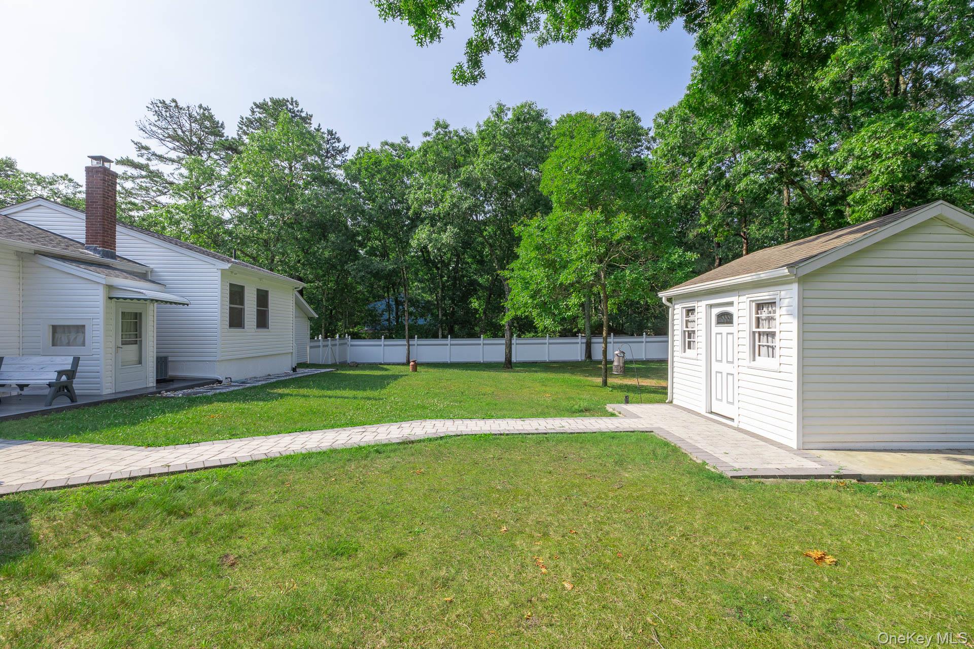 276 Parkway Drive Property Photo 36