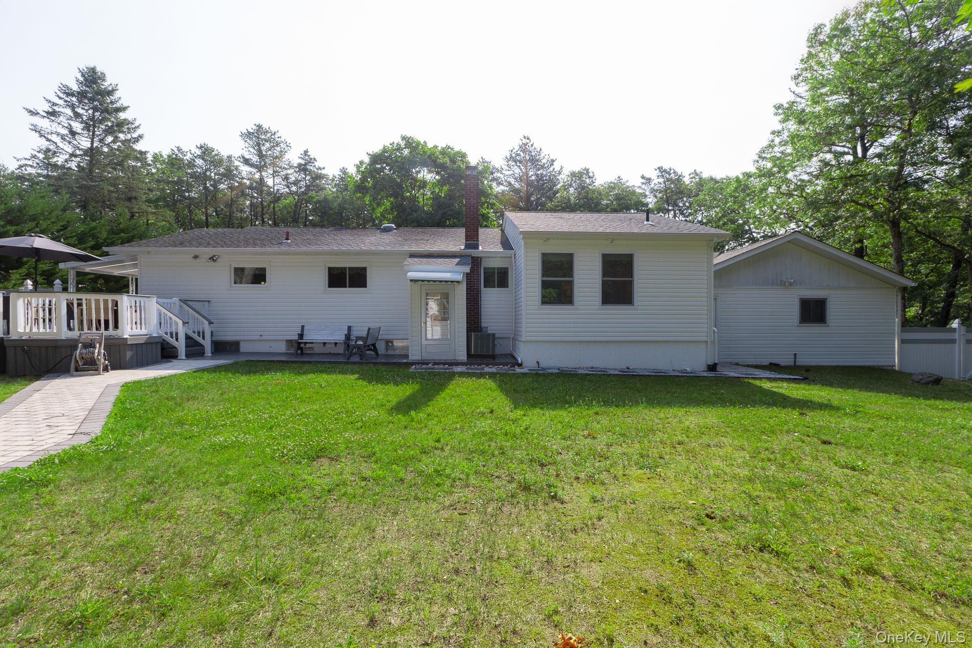 276 Parkway Drive Property Photo 38