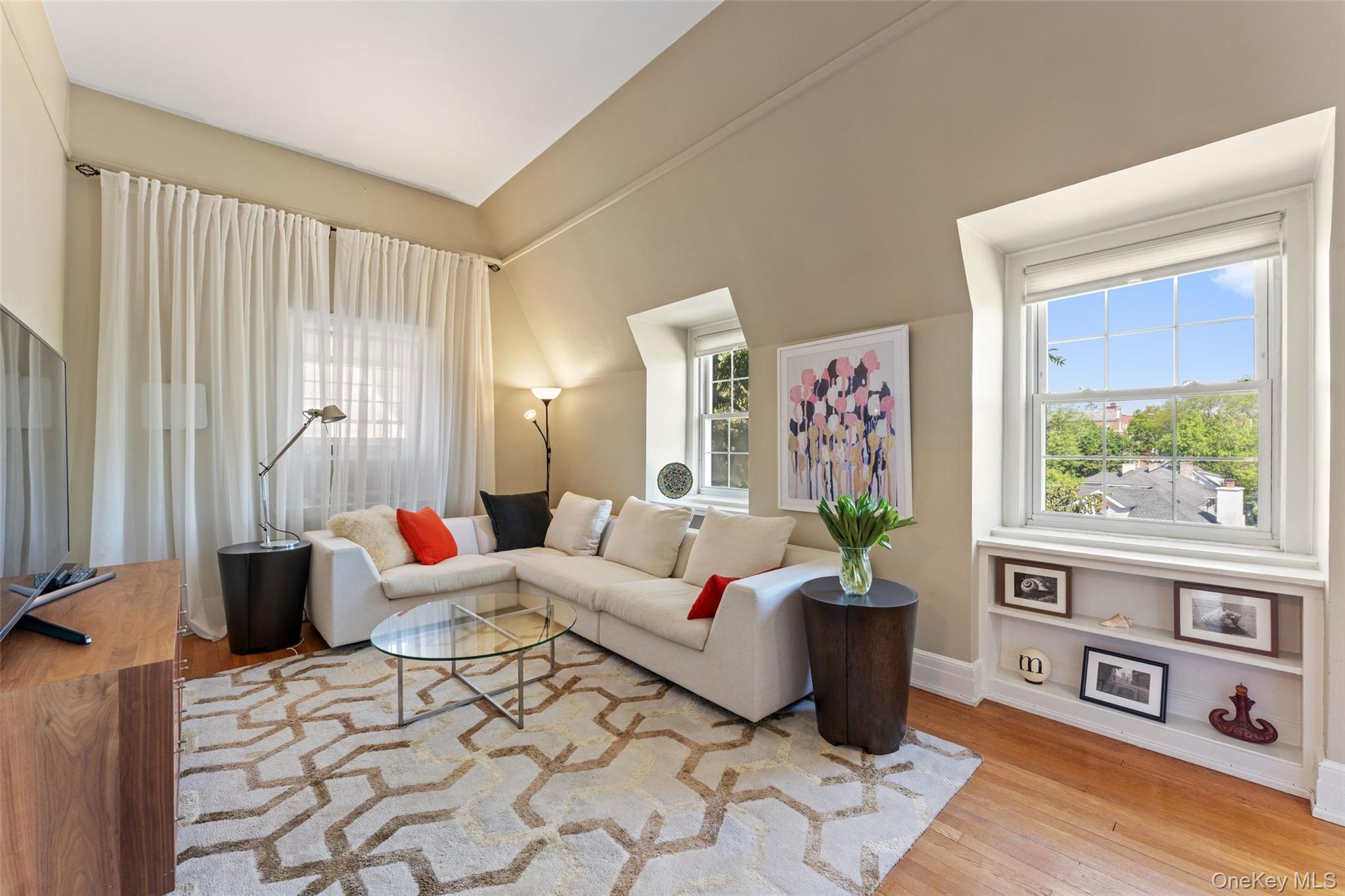 2 Alden Place 4d Property Photo 2