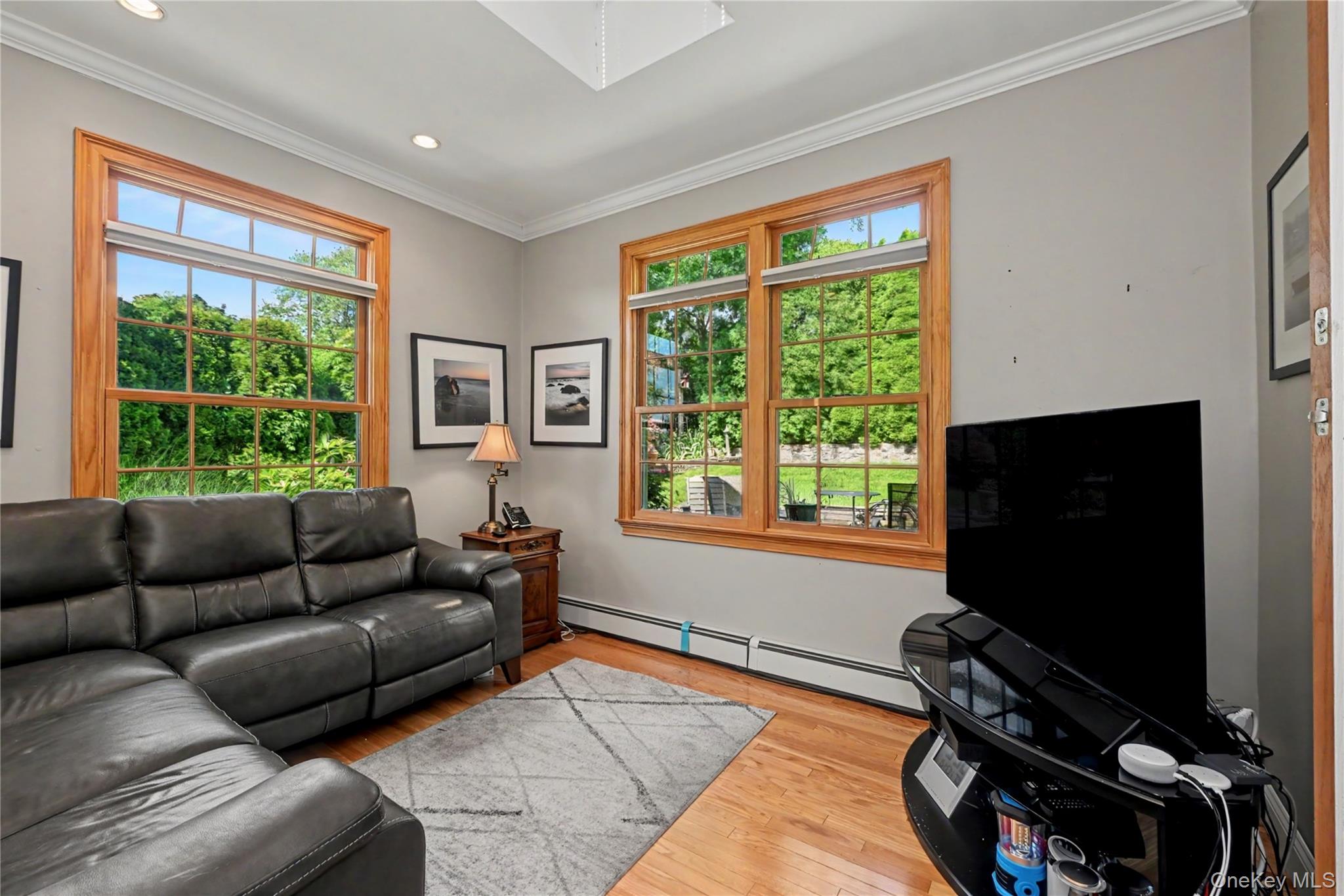 114 Fairfax Avenue Property Photo 12