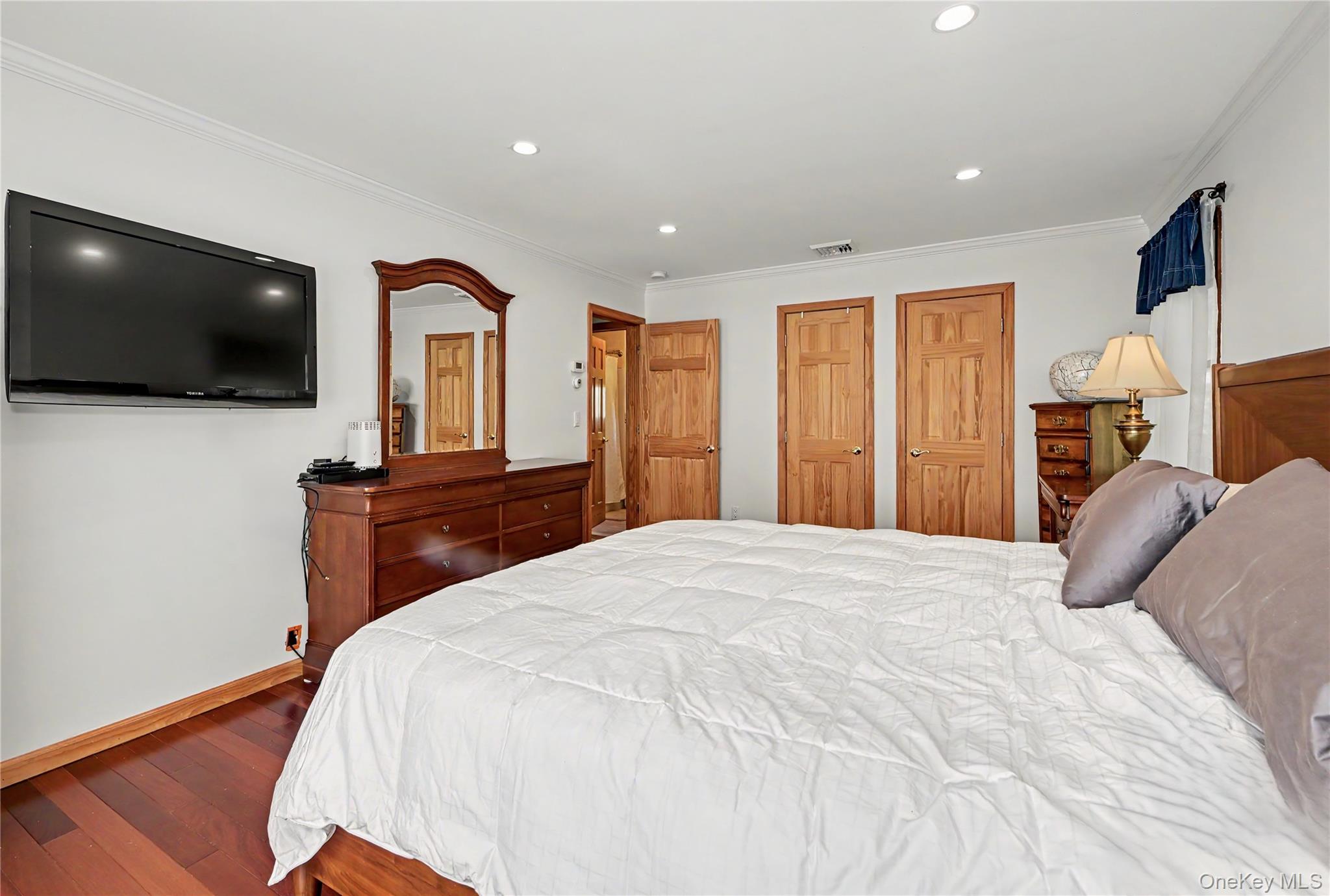 114 Fairfax Avenue Property Photo 15