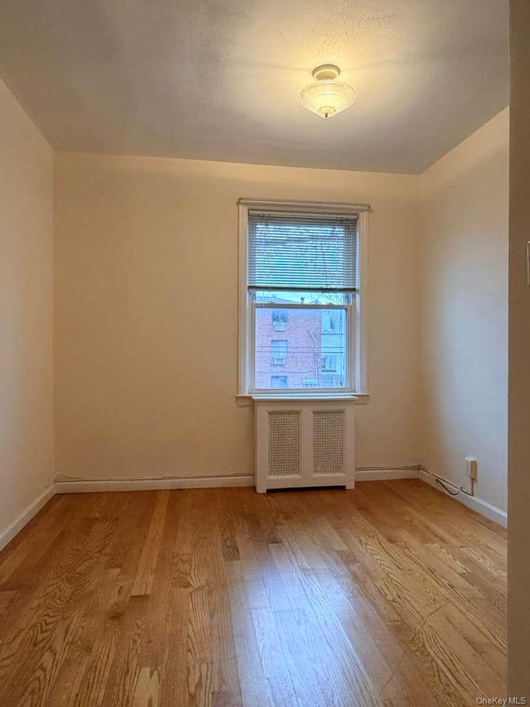 7731 166th Street Property Photo 8