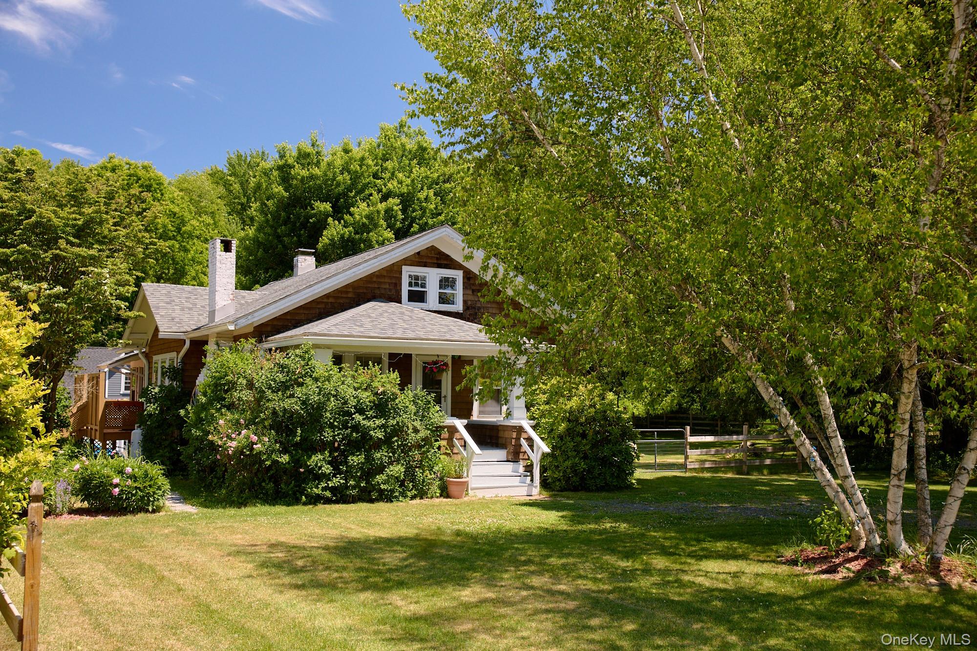 75 Brookside Road Property Photo 3