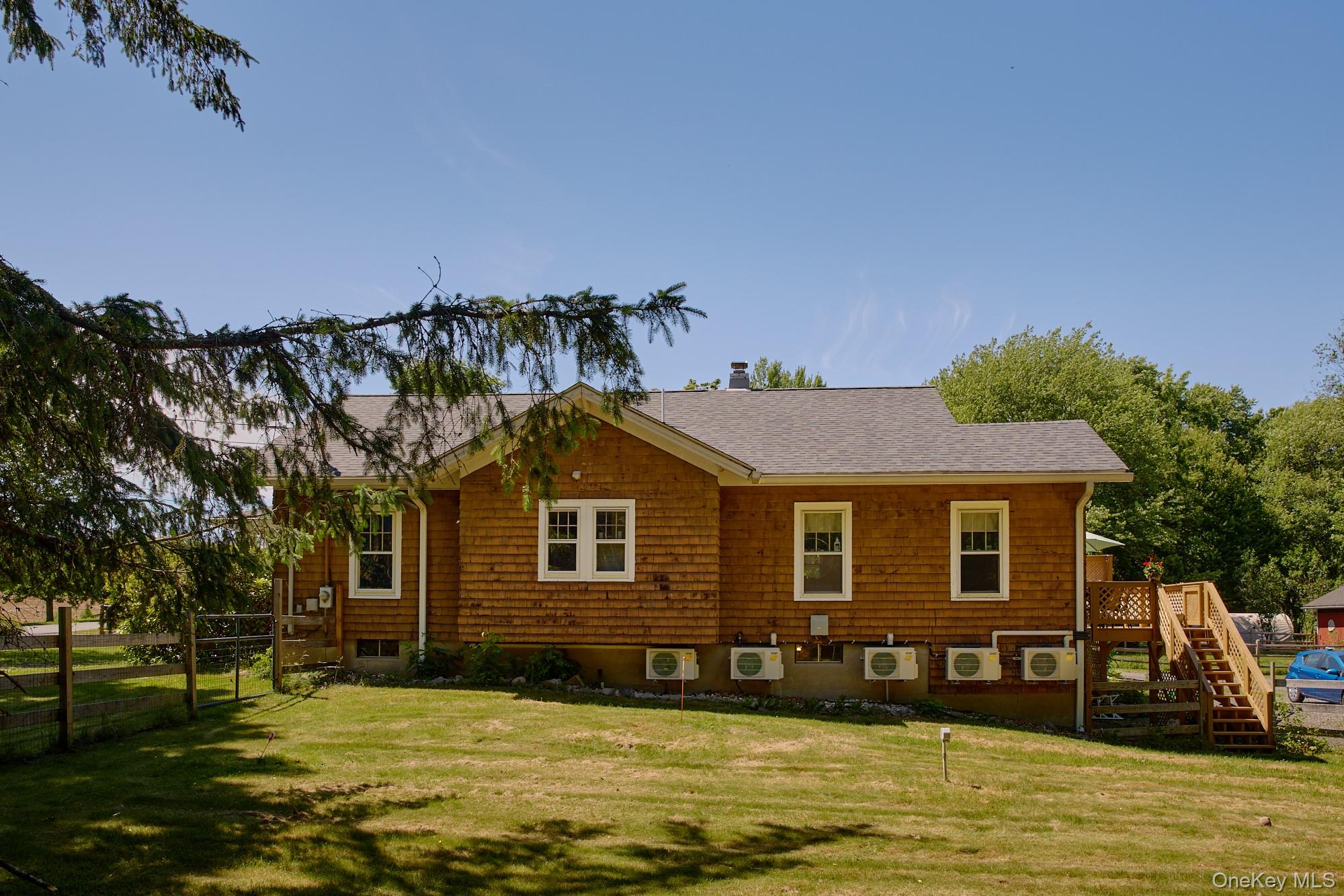 75 Brookside Road Property Photo 7