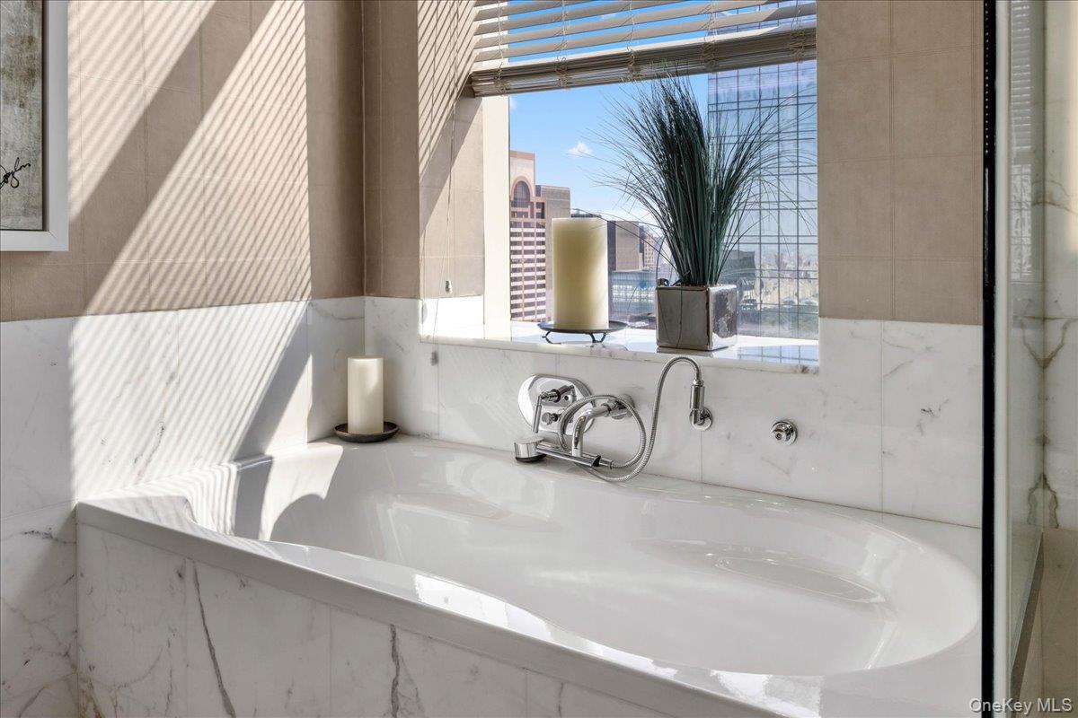 230 W 56th Street Phb Property Photo 15