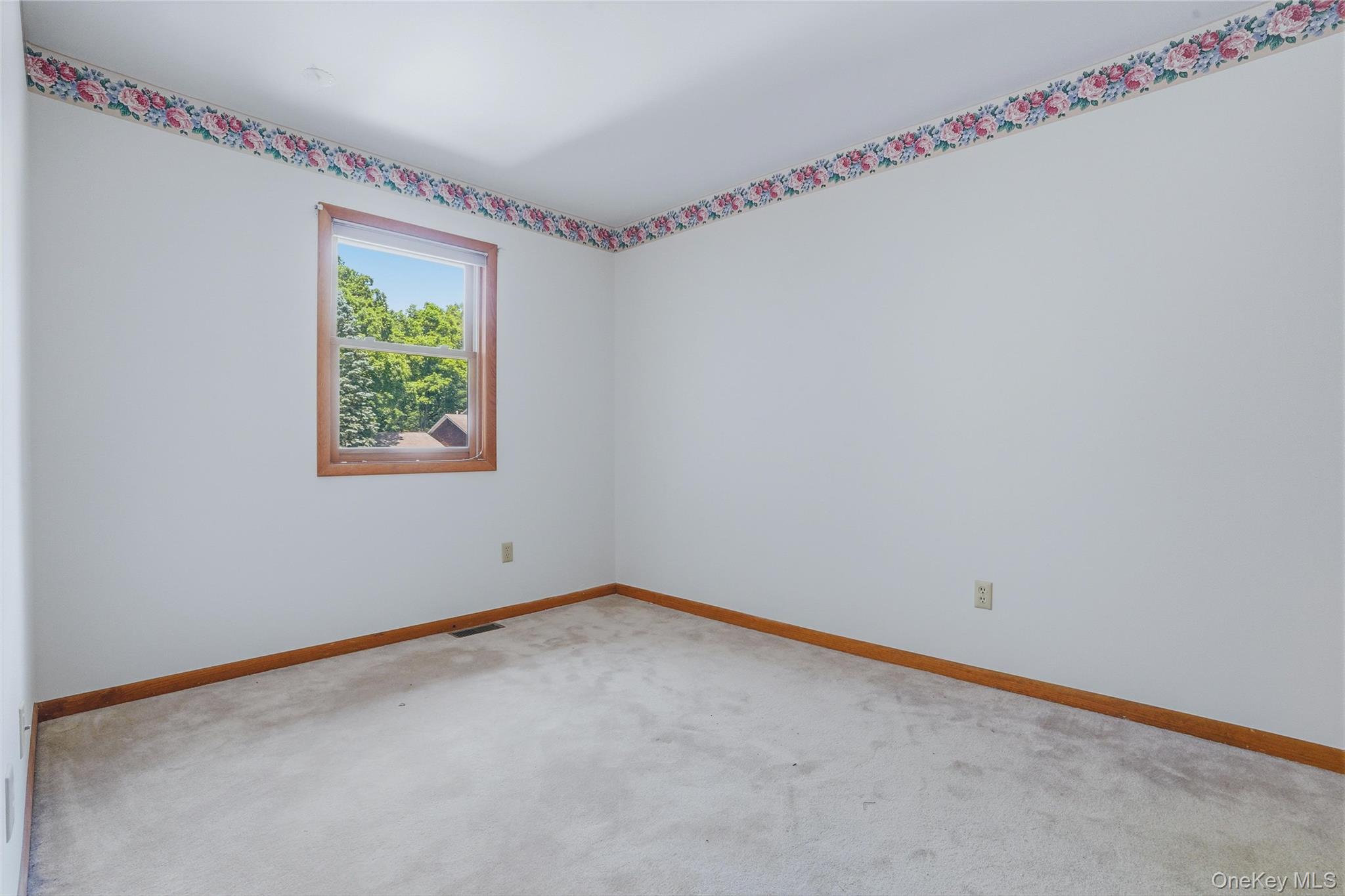 142 Ledge Road Property Photo 15