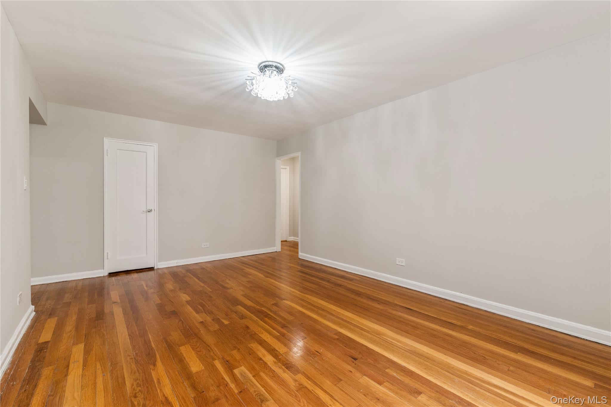 5610 Netherland Avenue 1a Property Photo 14