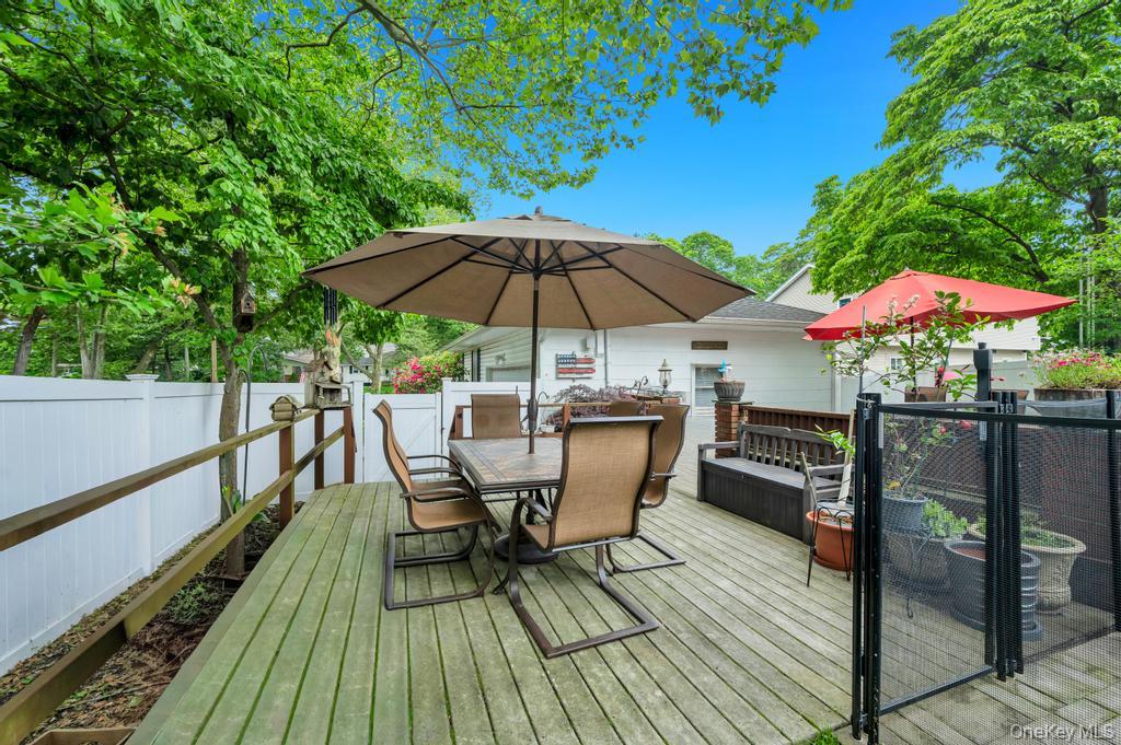 1 Pioneer Boulevard Property Photo 7