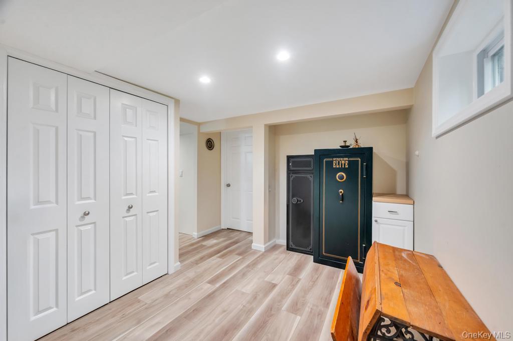 1 Pioneer Boulevard Property Photo 31