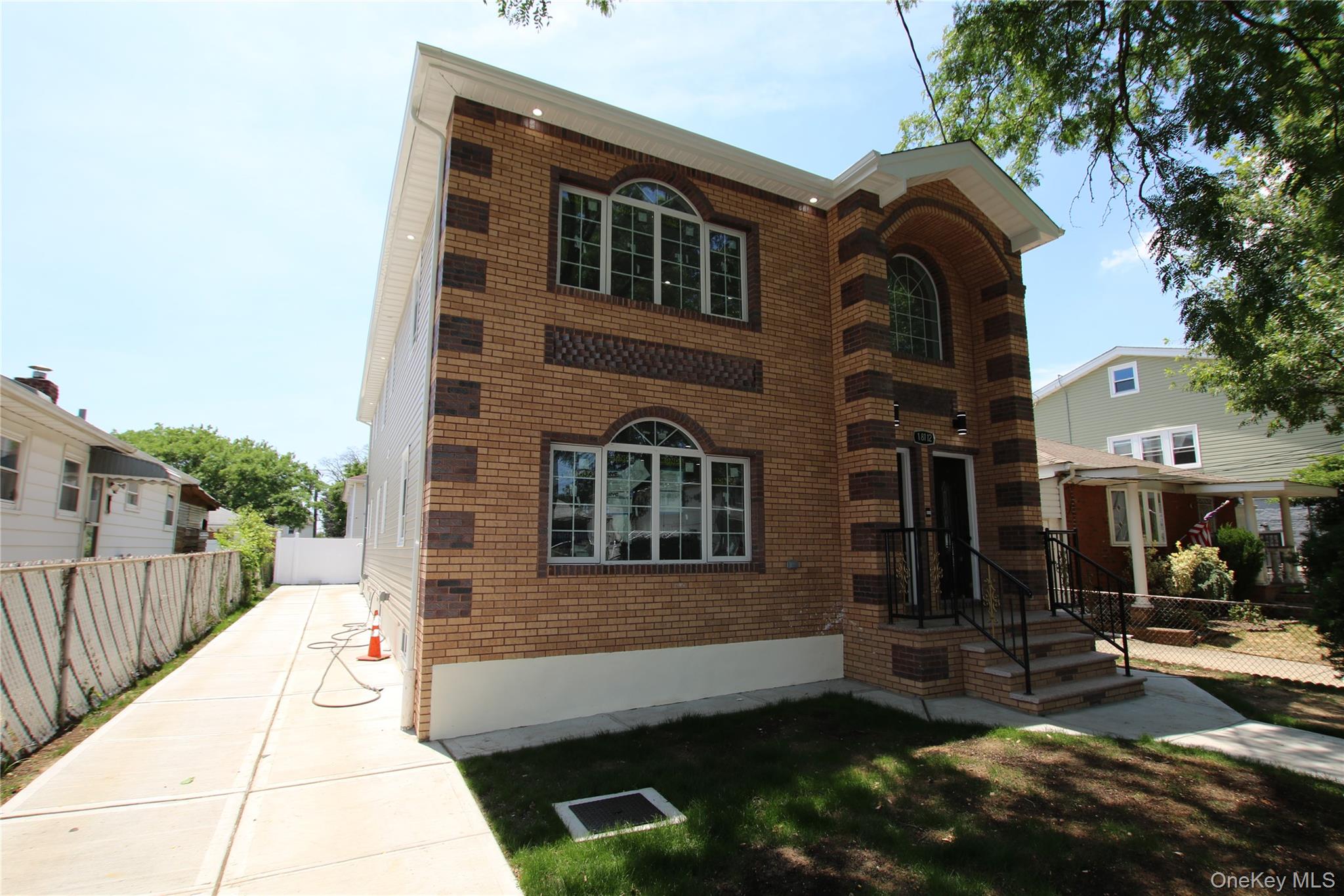 18112 145th Avenue Property Photo 3