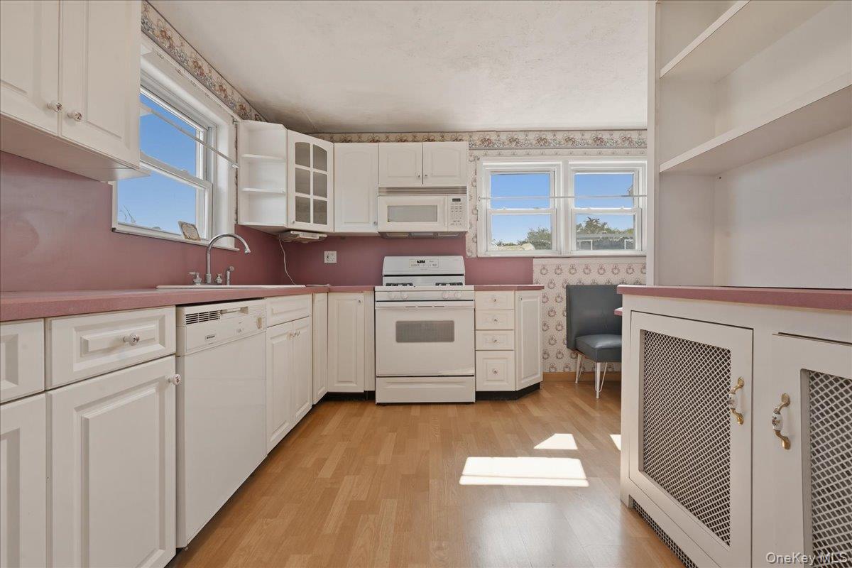 11 Moeller Street Property Photo 14